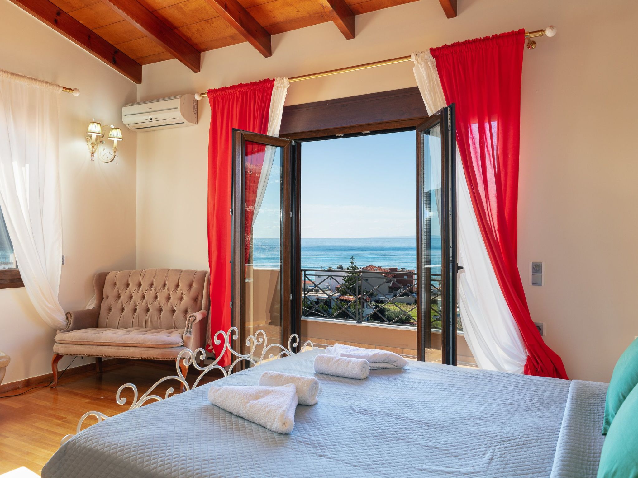 Villa, Privater Pool Gehweite zu Annehmlichkeiten-Image-tags.info