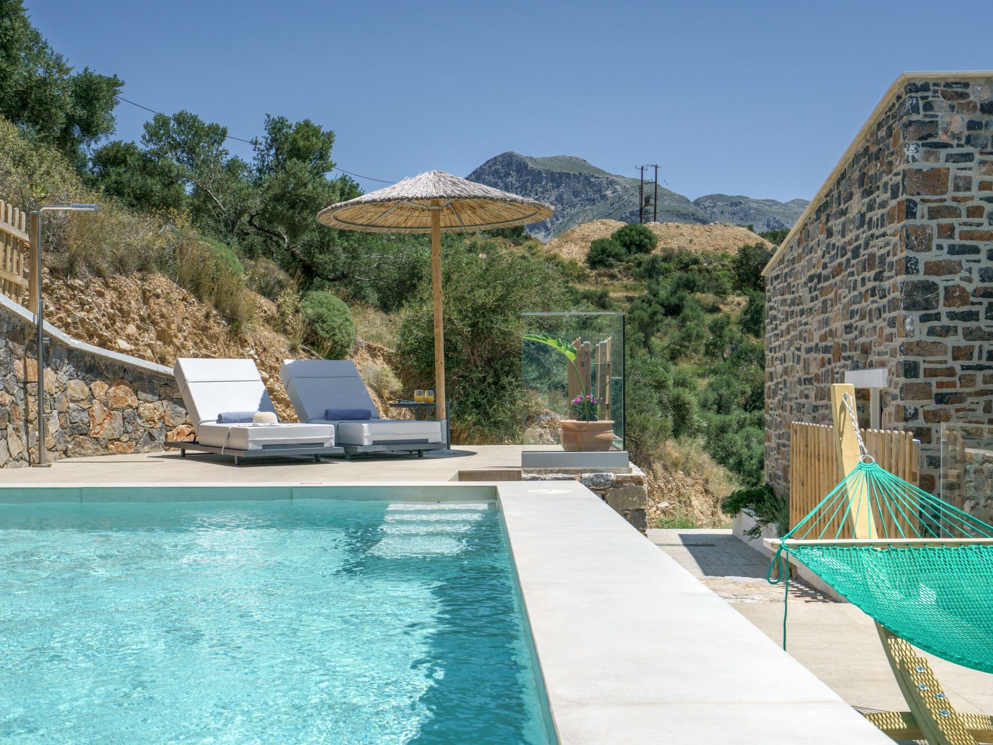 Neue Villa mit privatem Pool und BBQ, 2.5km zum Strand-Image-tags.info