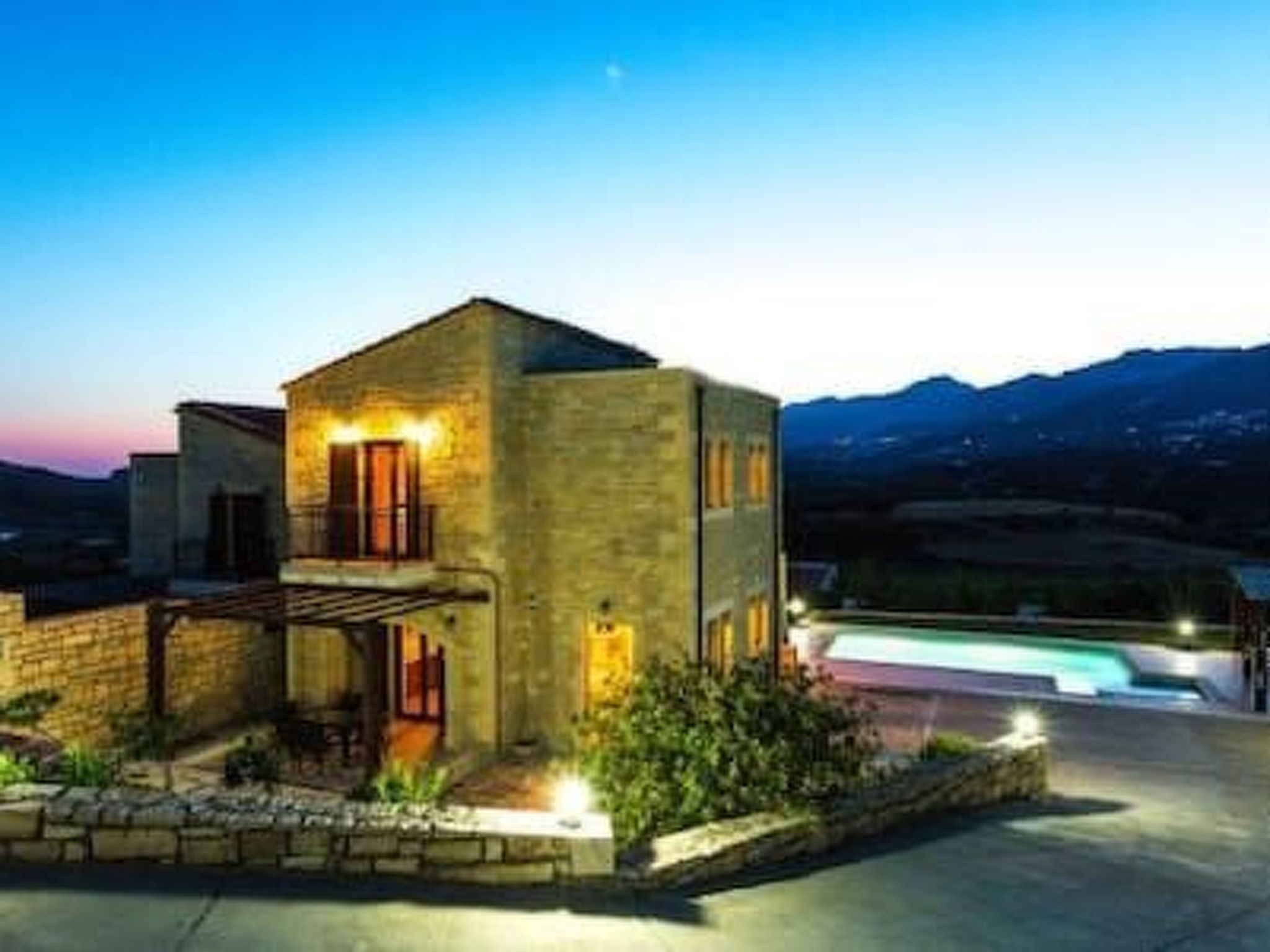 Villa Thalia-Image-tags.info