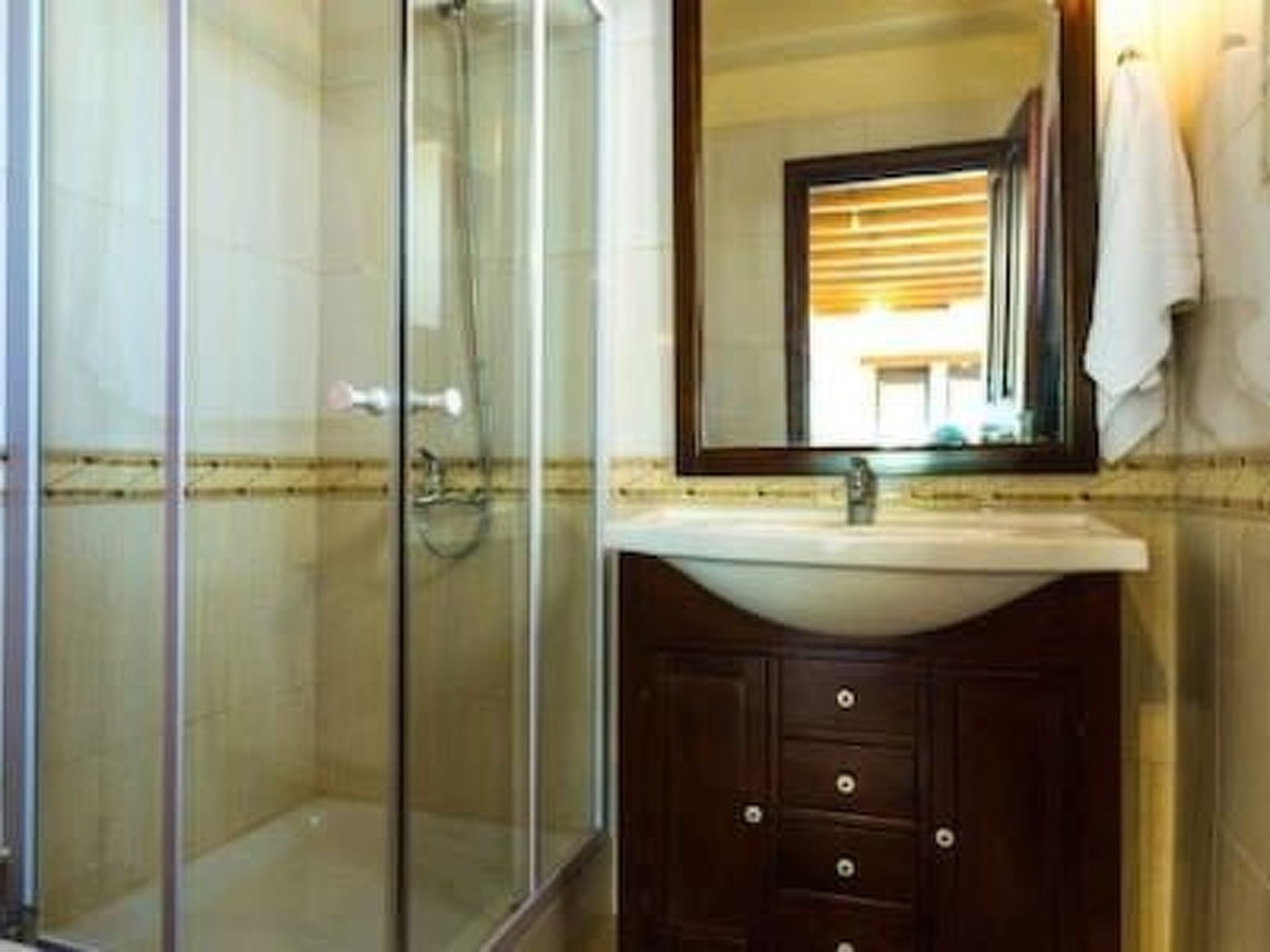 Villa Lefkogia-Inside