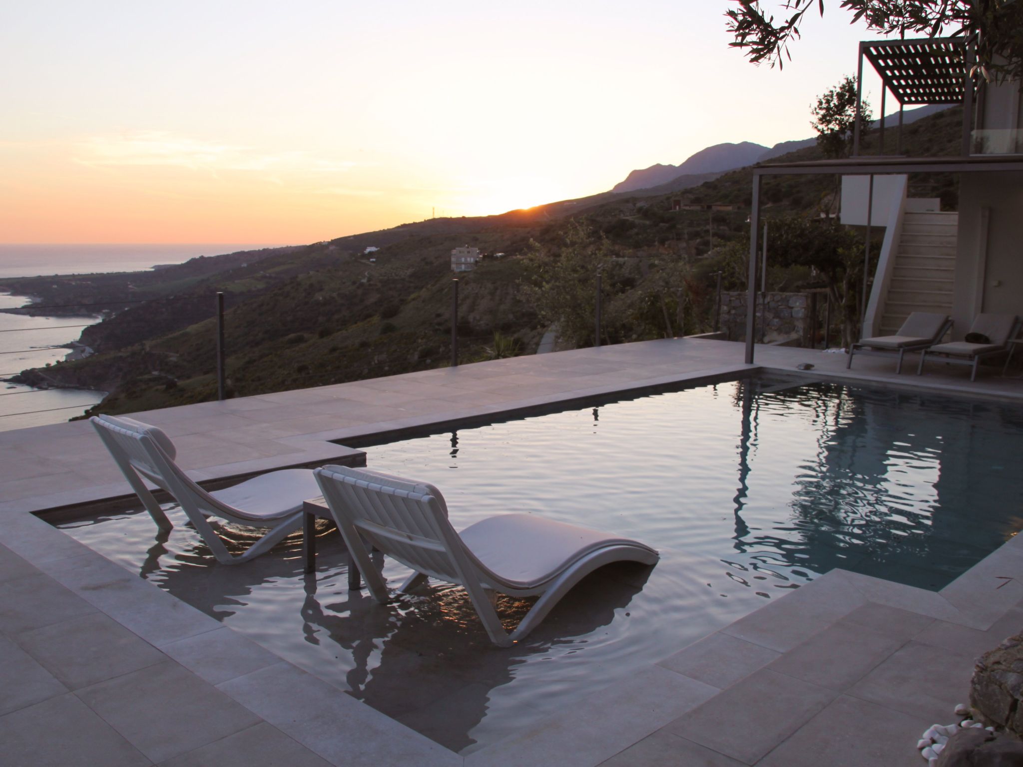 Luxuriöse "Villa Spyros" mit Meerblick-Draußen