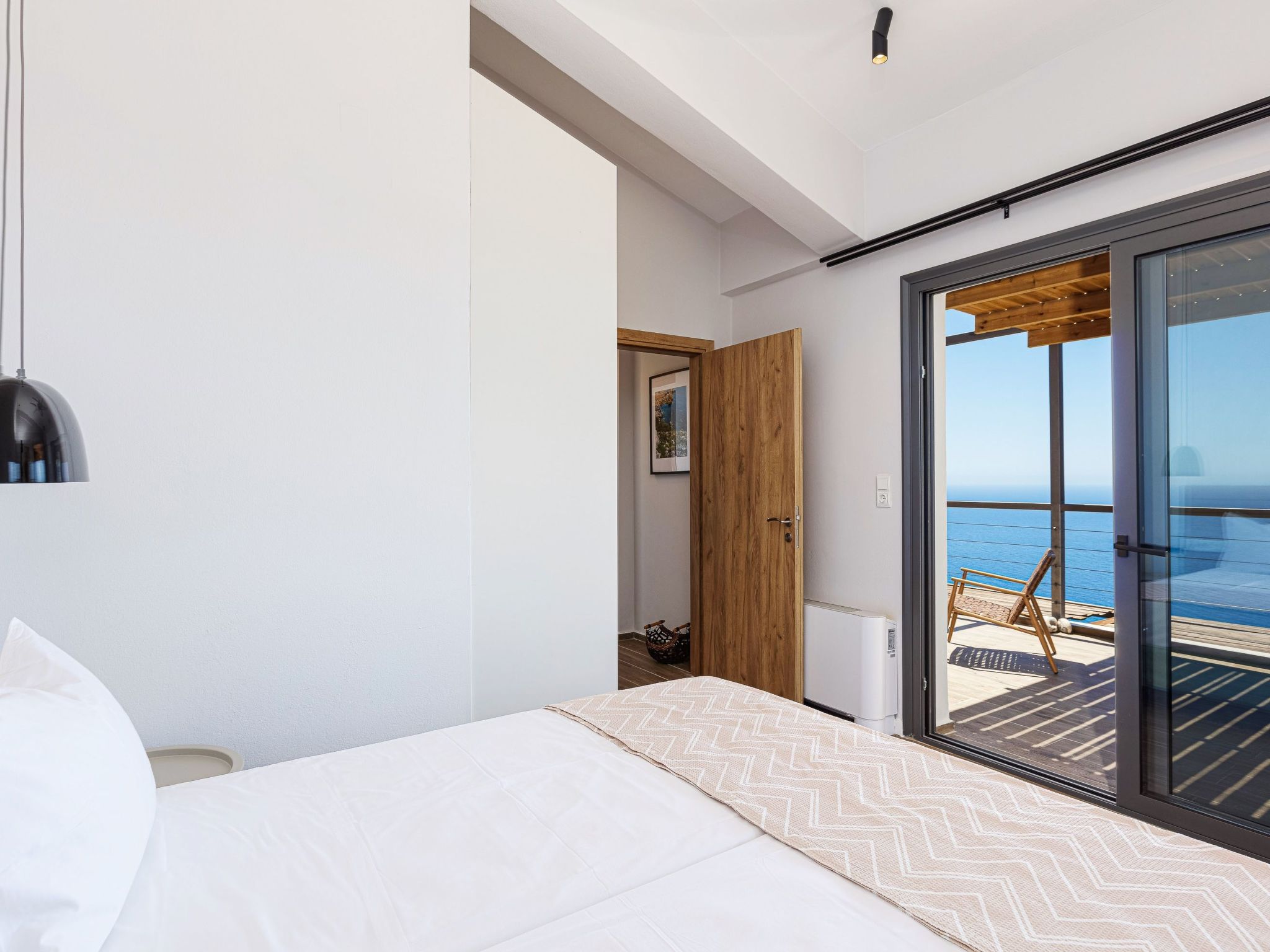 Luxuriöse "Villa Spyros" mit Meerblick-Drinnen