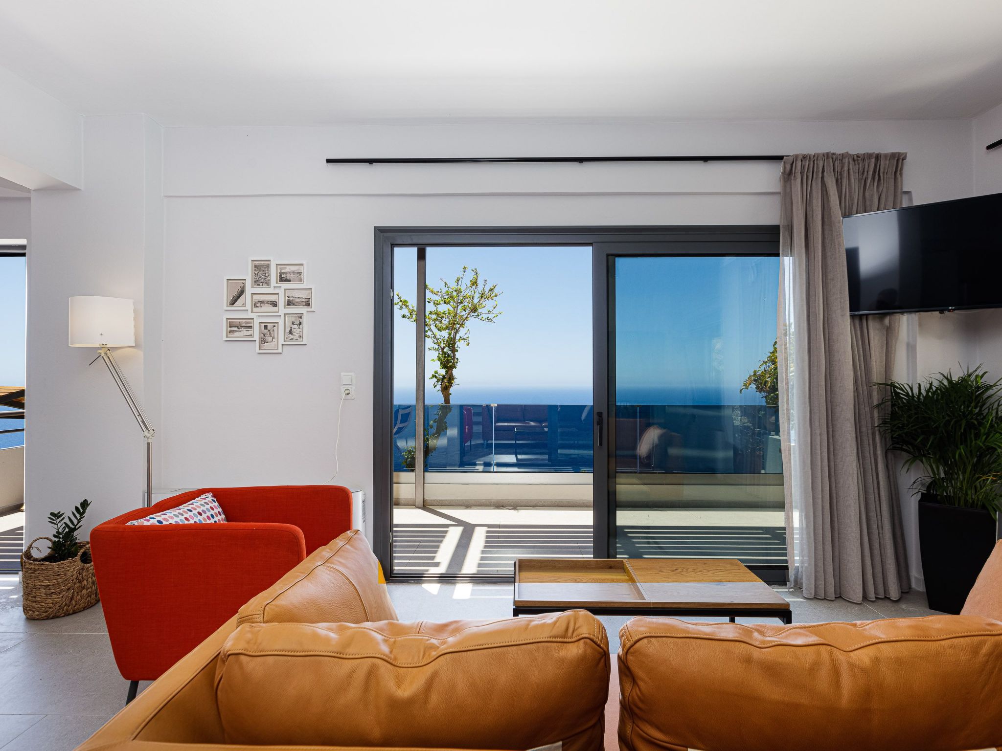 Luxuriöse "Villa Stefanos" mit Meerblick