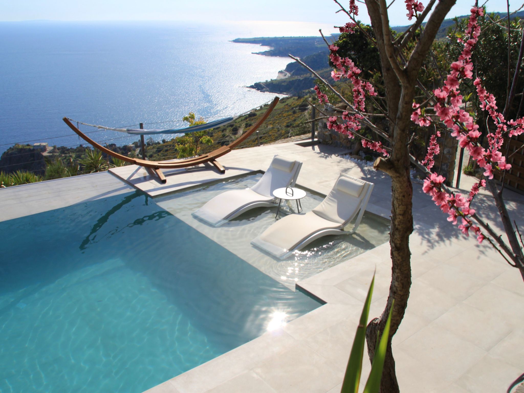 Luxuriöse "Villa Stefanos" mit Meerblick-Draußen