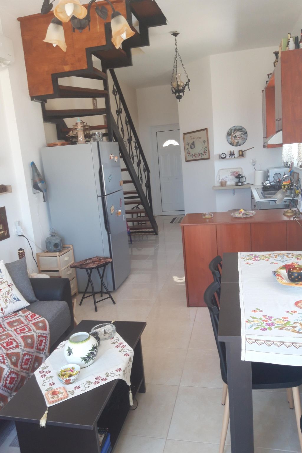 Wunderschönes Privathaus am Meer mit Panoramablick-Drinnen