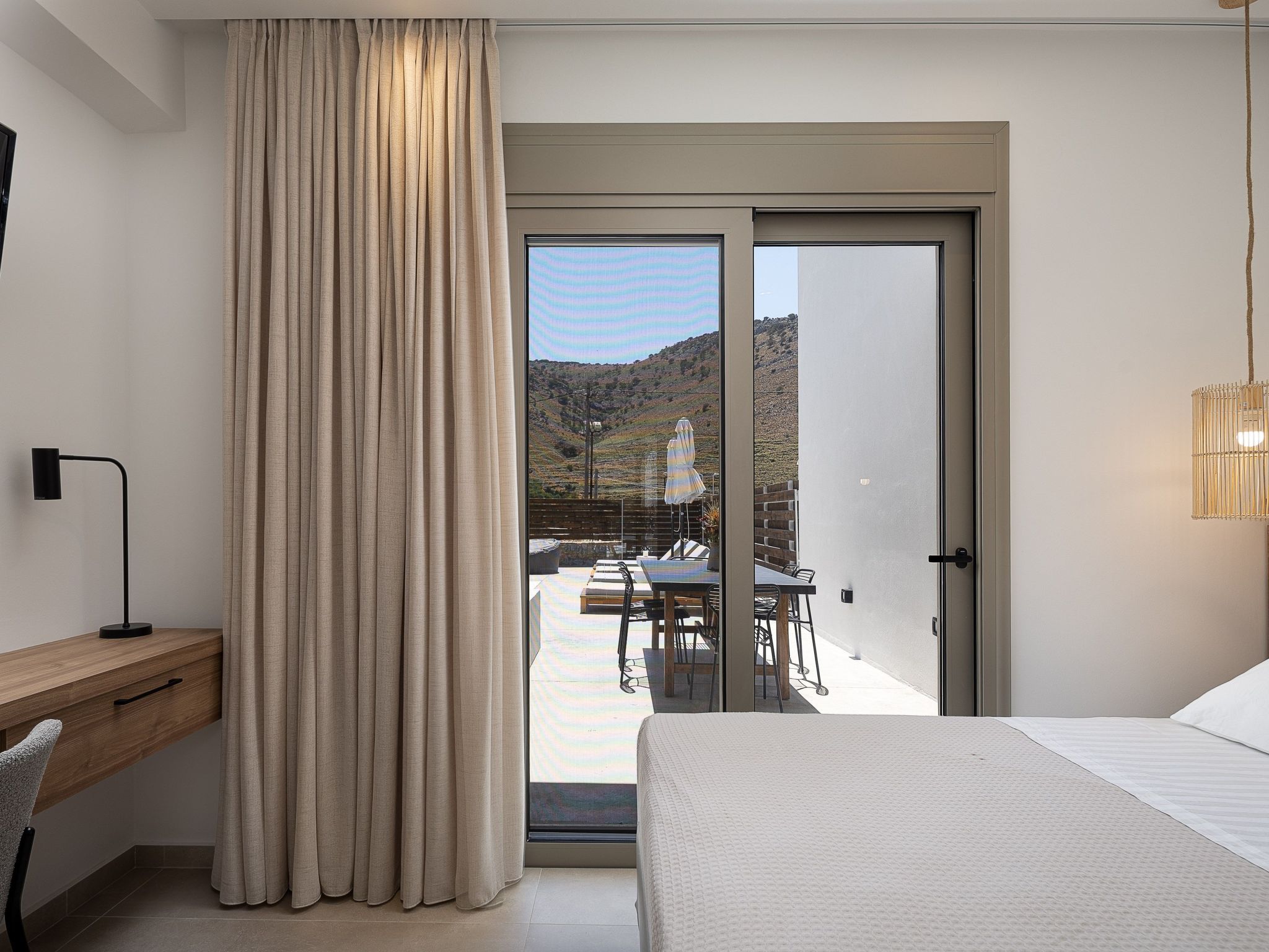 Imbros Villa lll -''Gratis''Beheizter Pool in den Bergen-Binnen