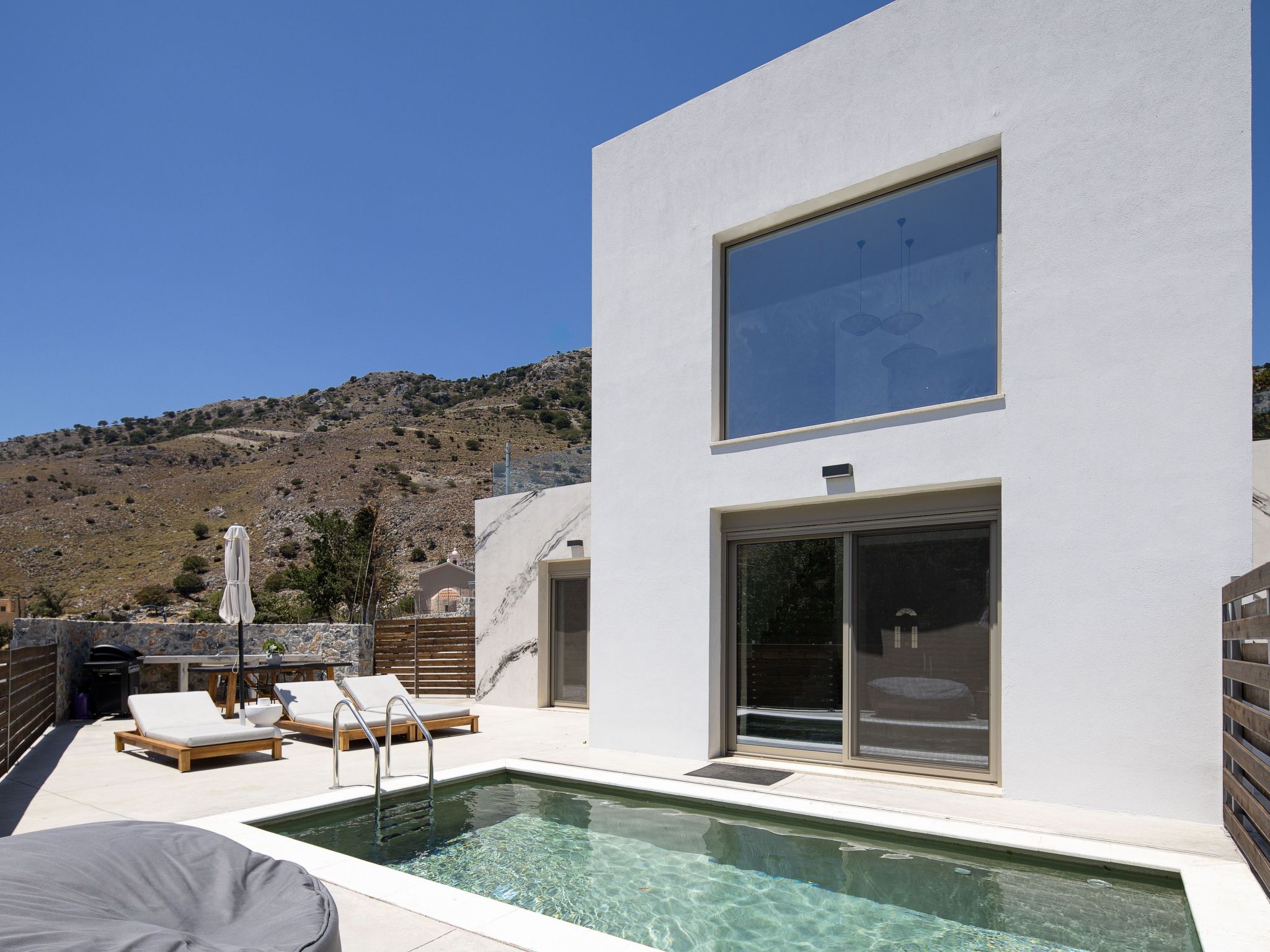 Vakantiehuis met privé zwembad in Fragkokastello (Griekenland) voor 5 personen