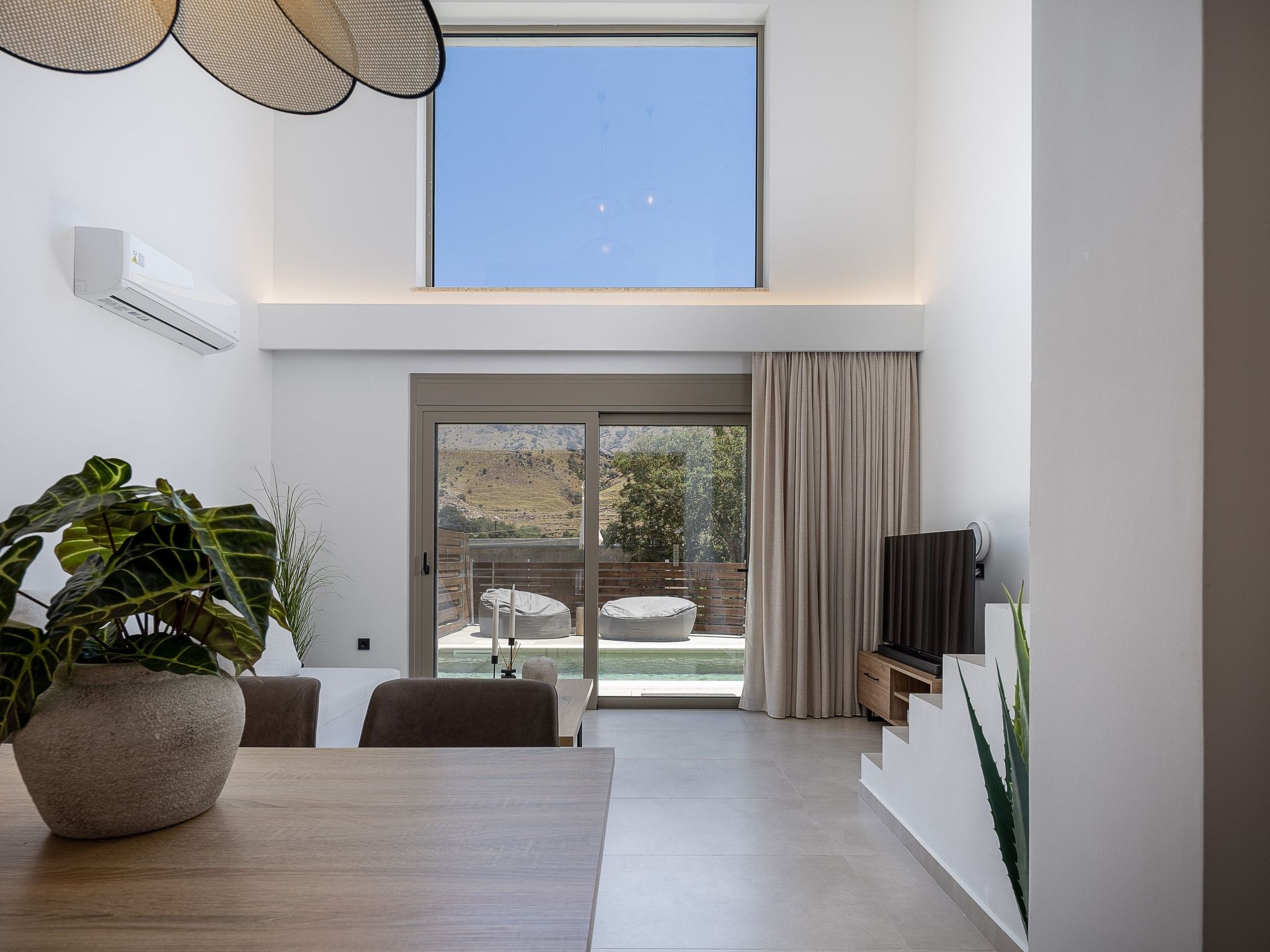 Imbros Villa I -''Gratis''BeheizterPool und Ruhe-Binnen