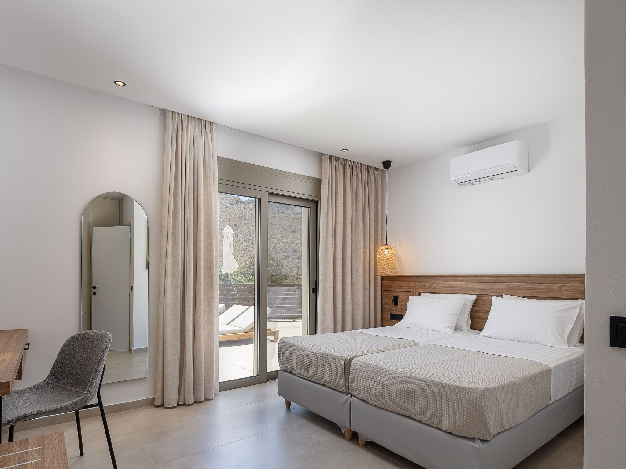 Imbros Villa I -''Gratis''BeheizterPool und Ruhe-Binnen