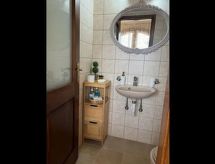 Vrijstaande villa Asteria met privézwembad op 8000m² grond, 1km van zee - thumbnail 5