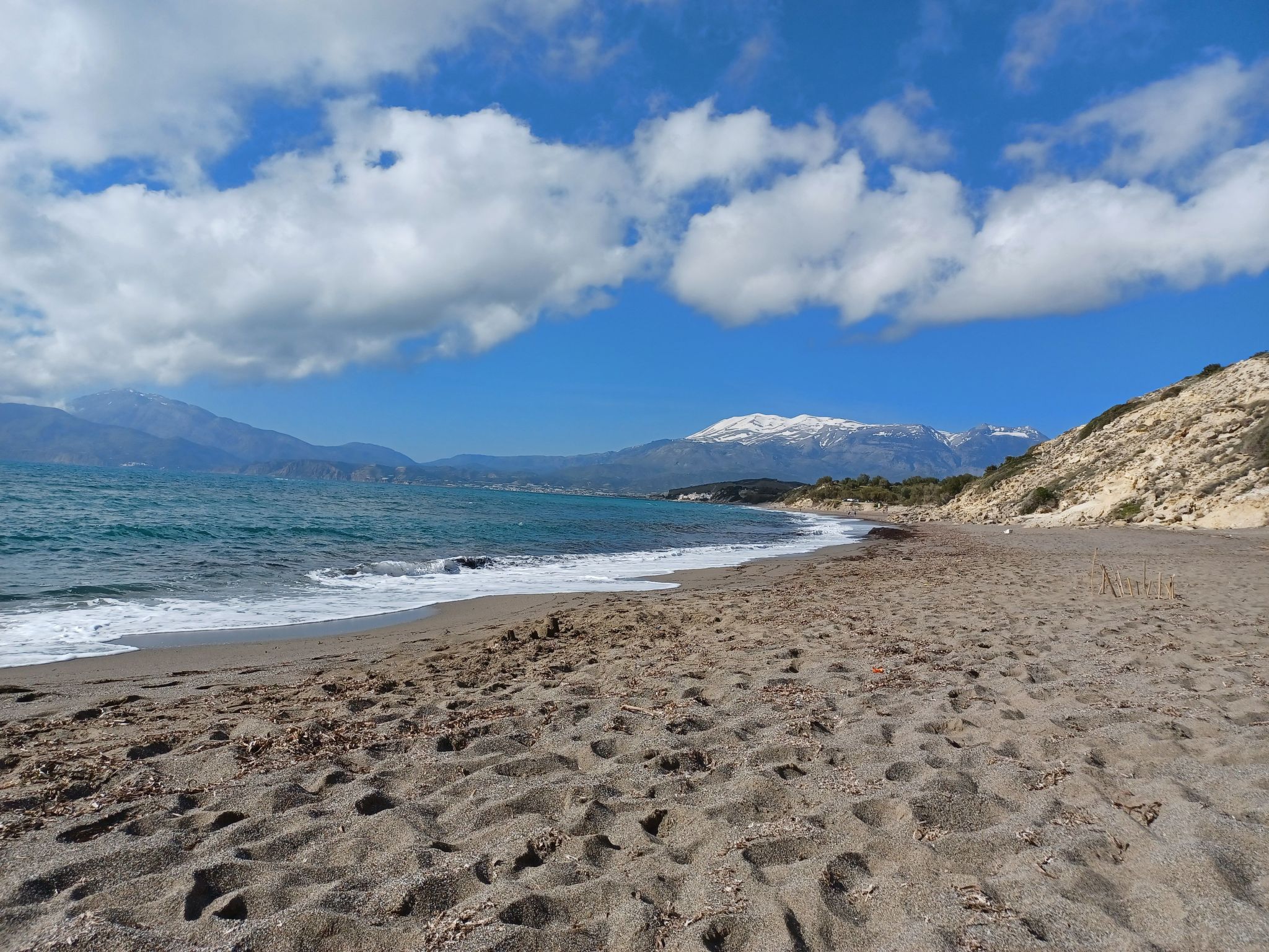 Pitsidia Hills-Image-tags.info