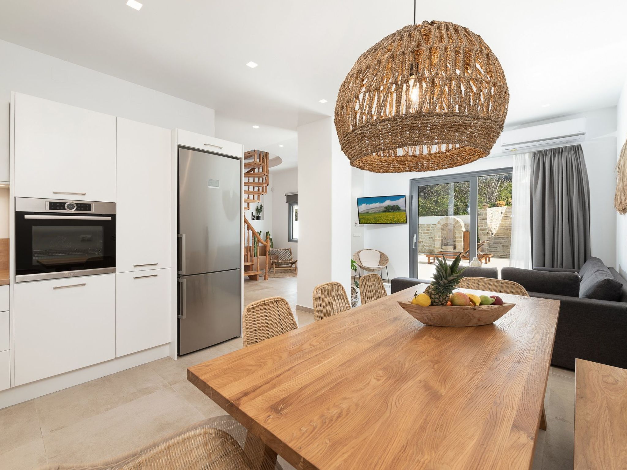 Calma-Image-tags.info