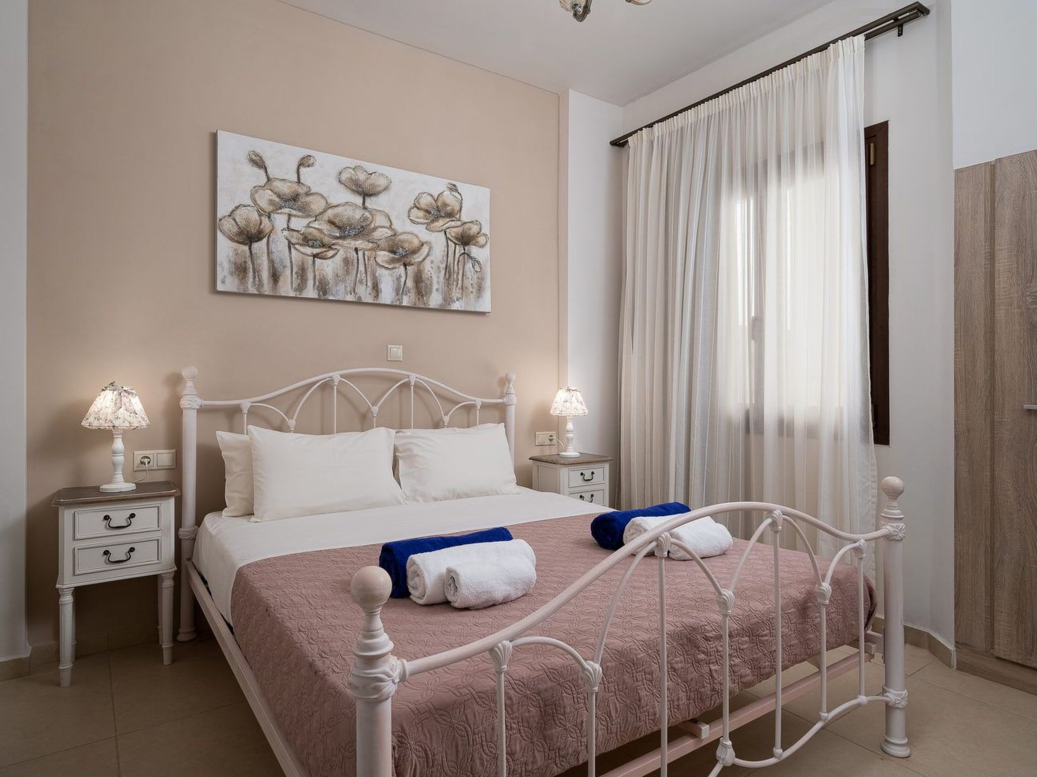 Orelia-Image-tags.info