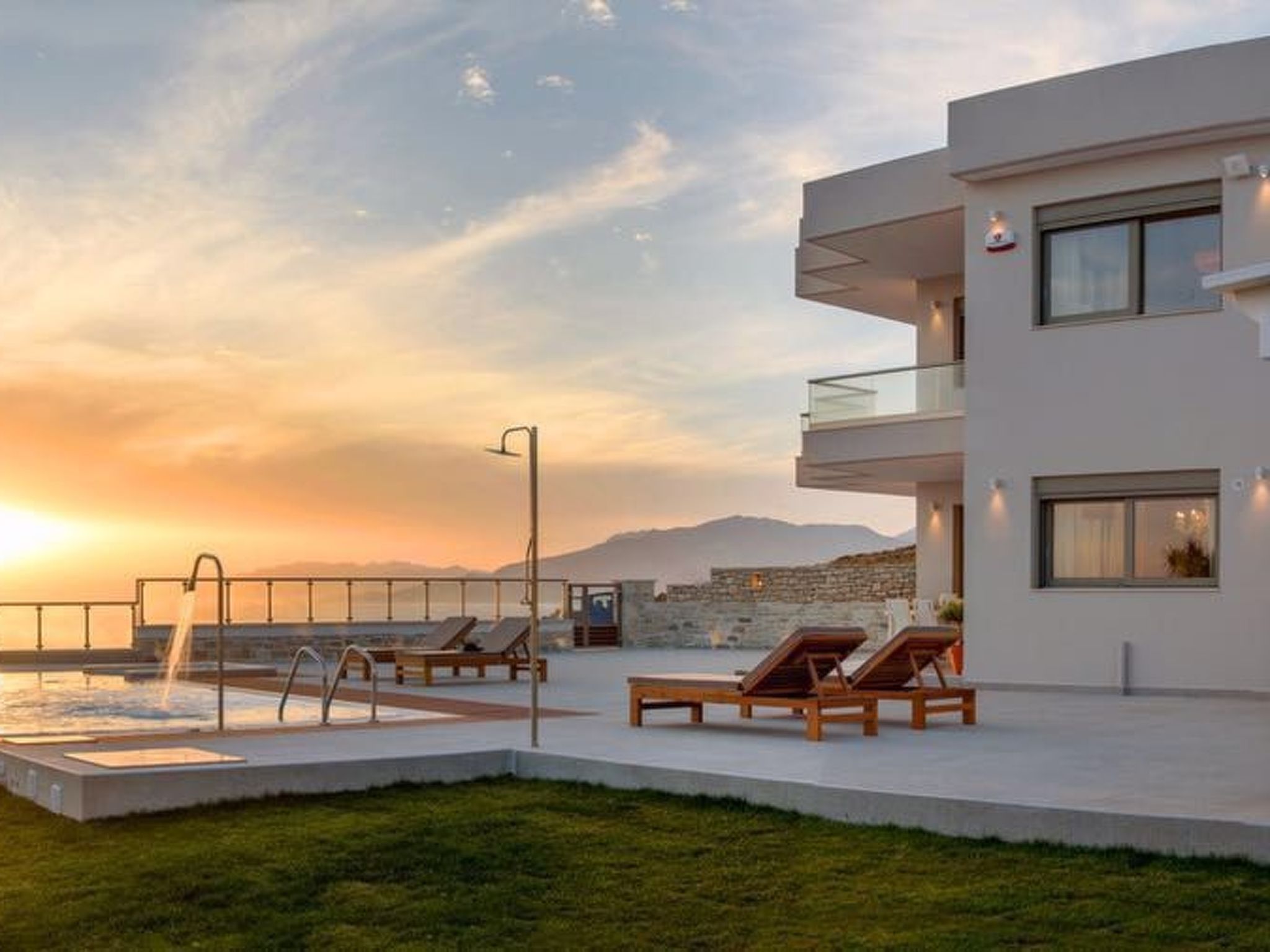 Delfini Villa-Image-tags.info