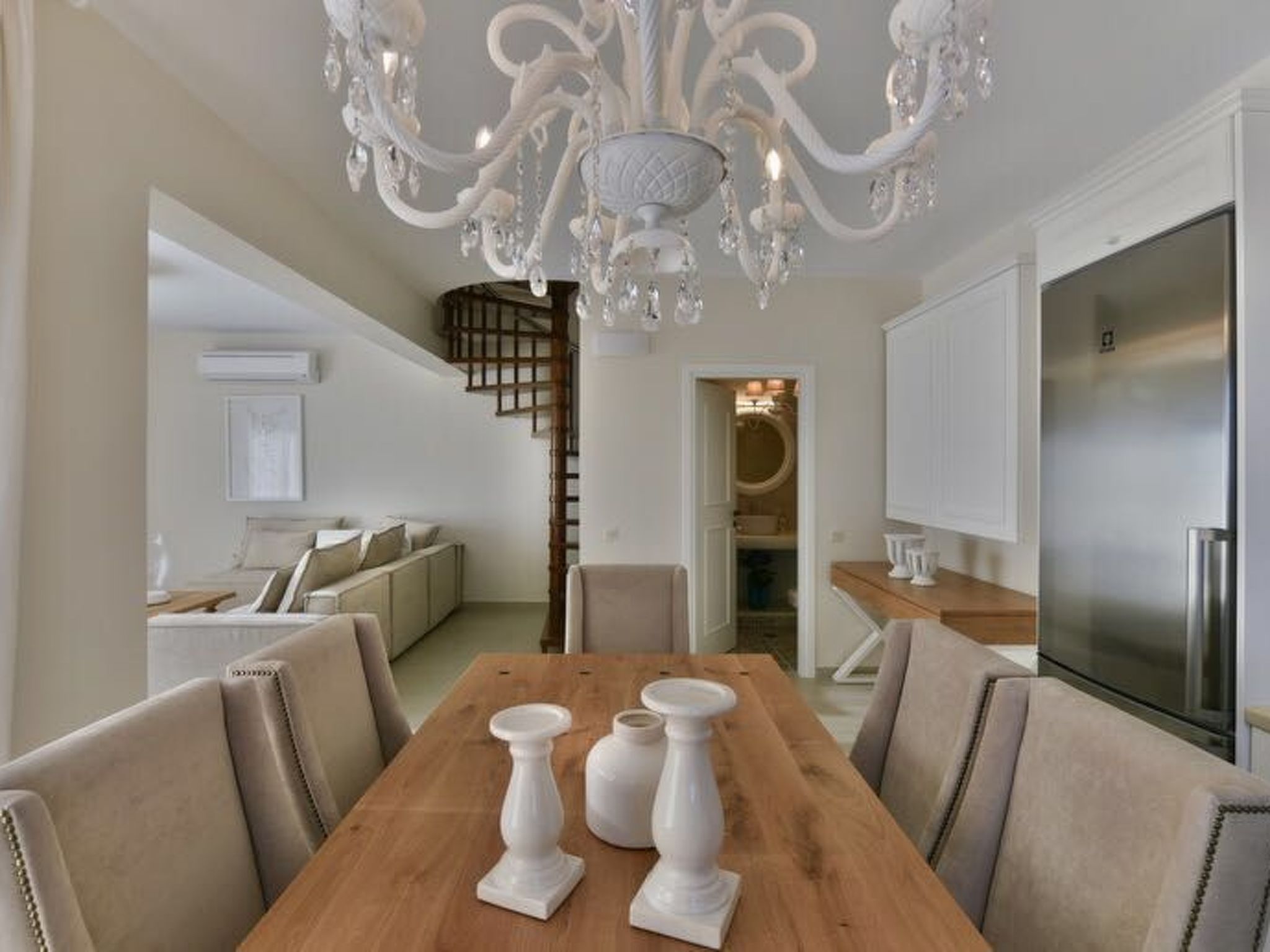 Delfini Villa-Image-tags.info