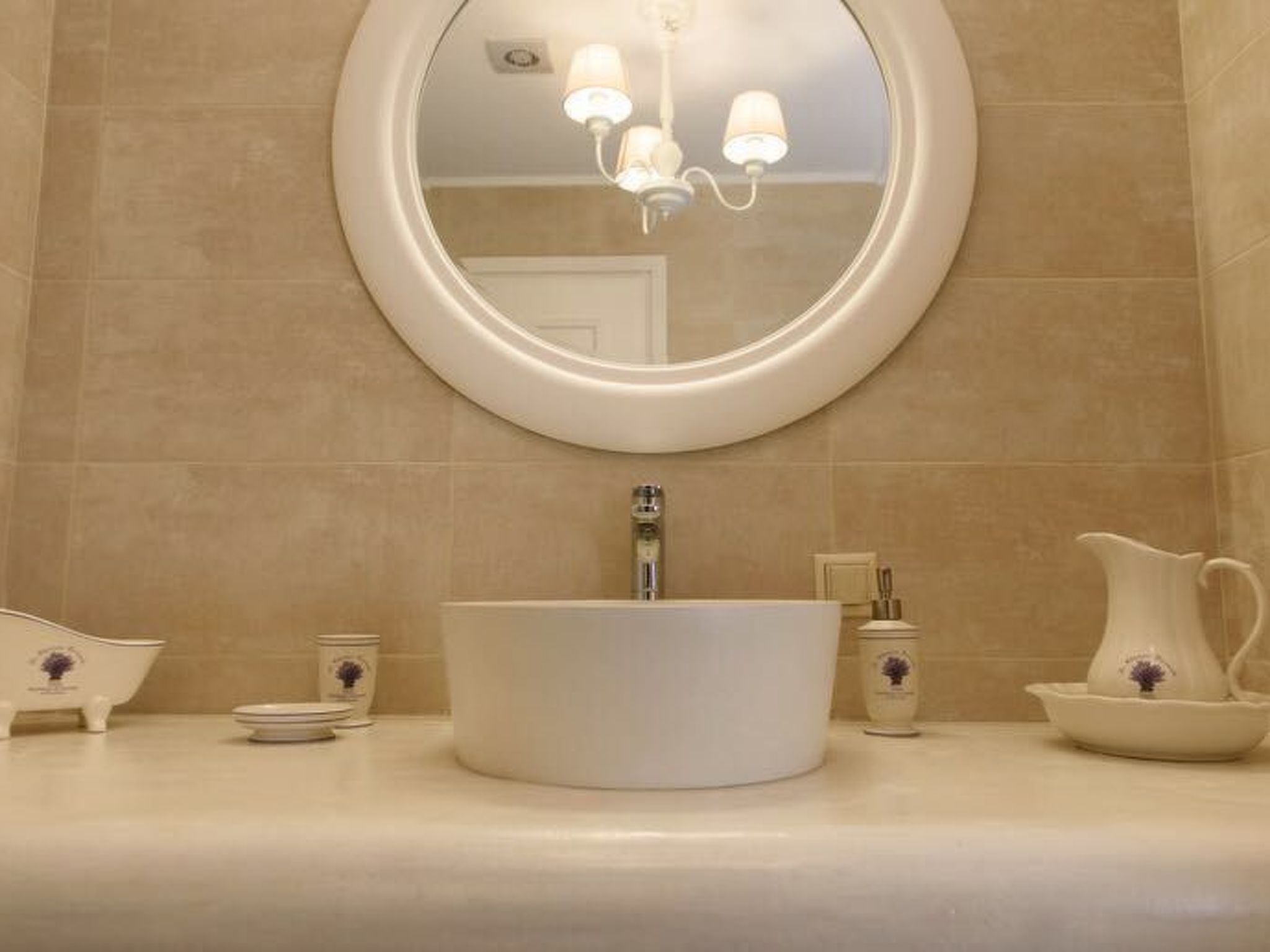 Delfini Villa-Drinnen