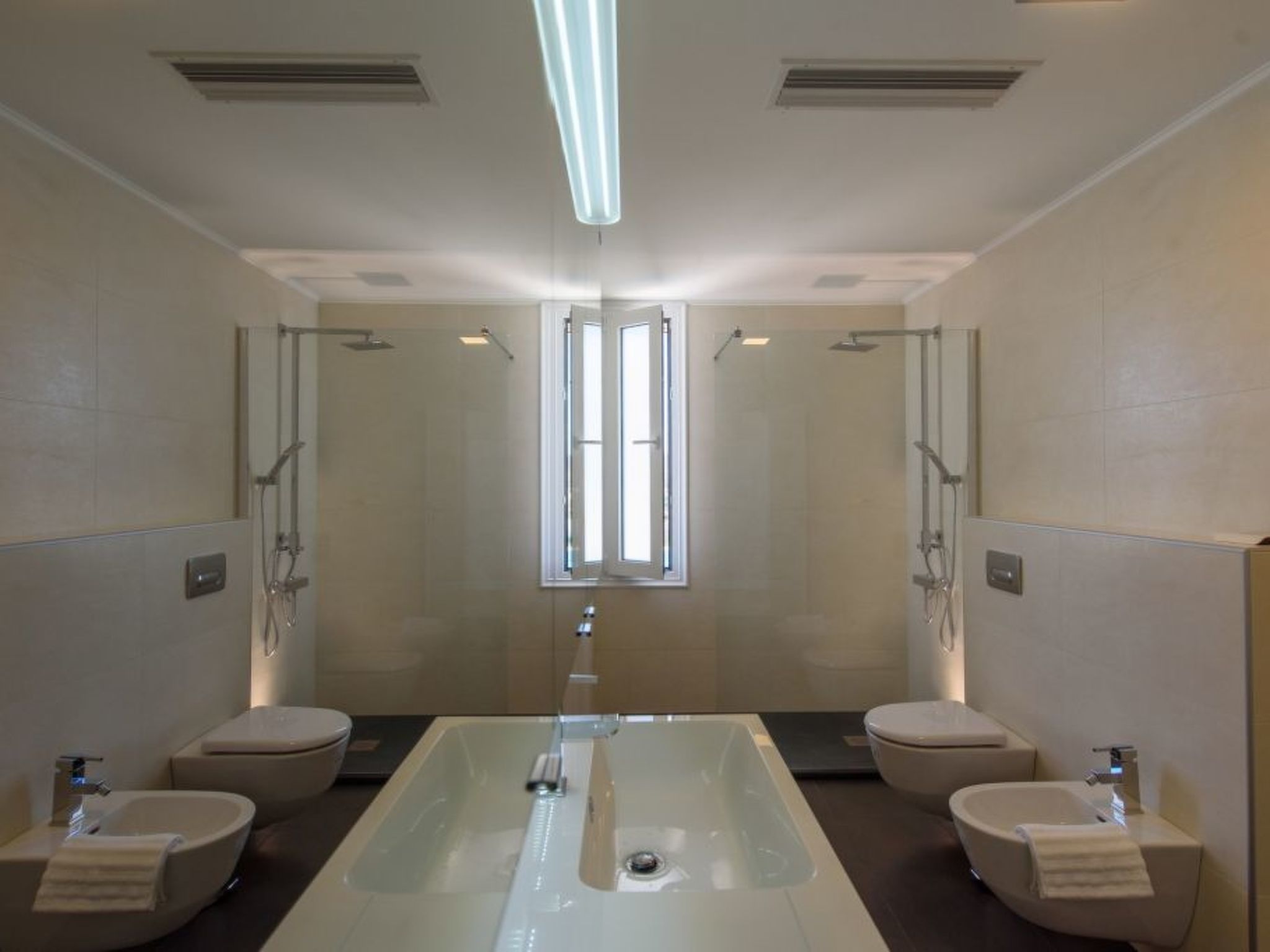 Villa Delfini 3-Image-tags.info