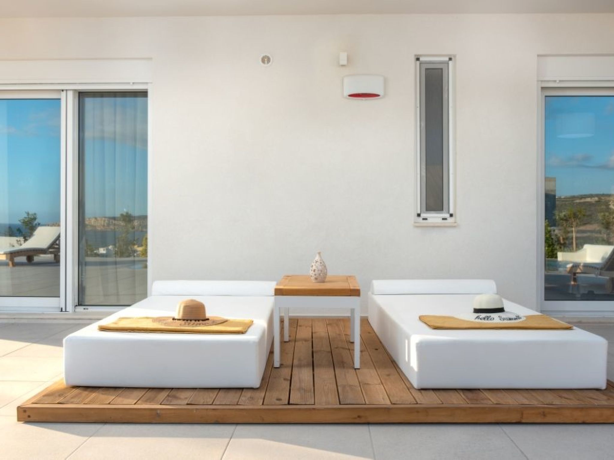 Delfini4-Image-tags.info