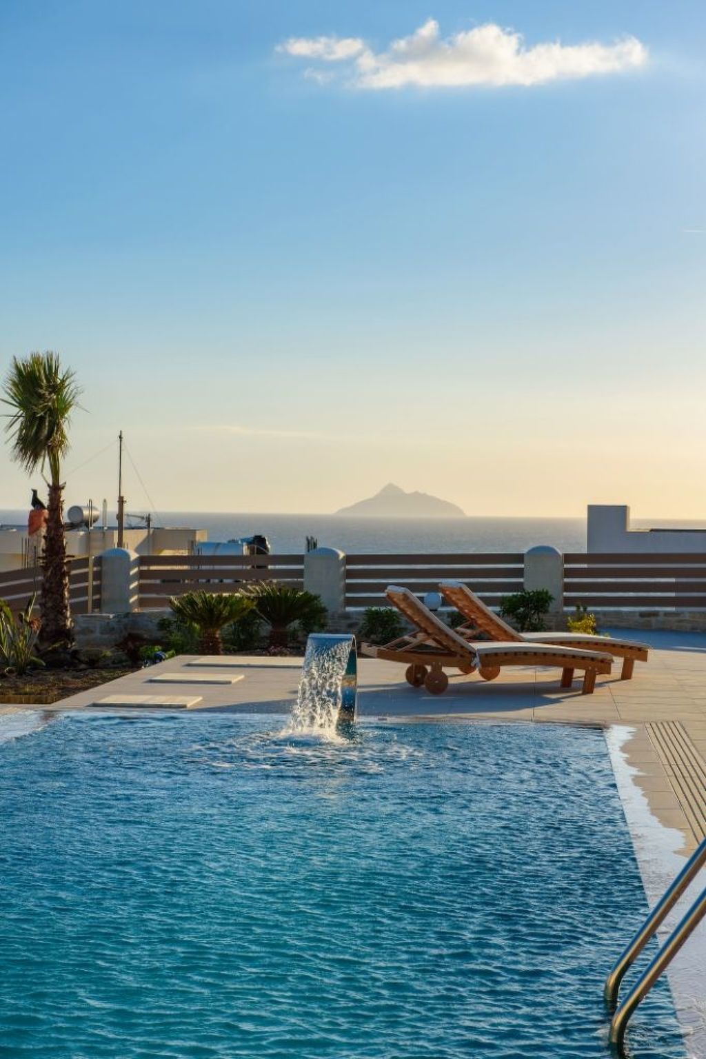 Delfini4-Image-tags.info