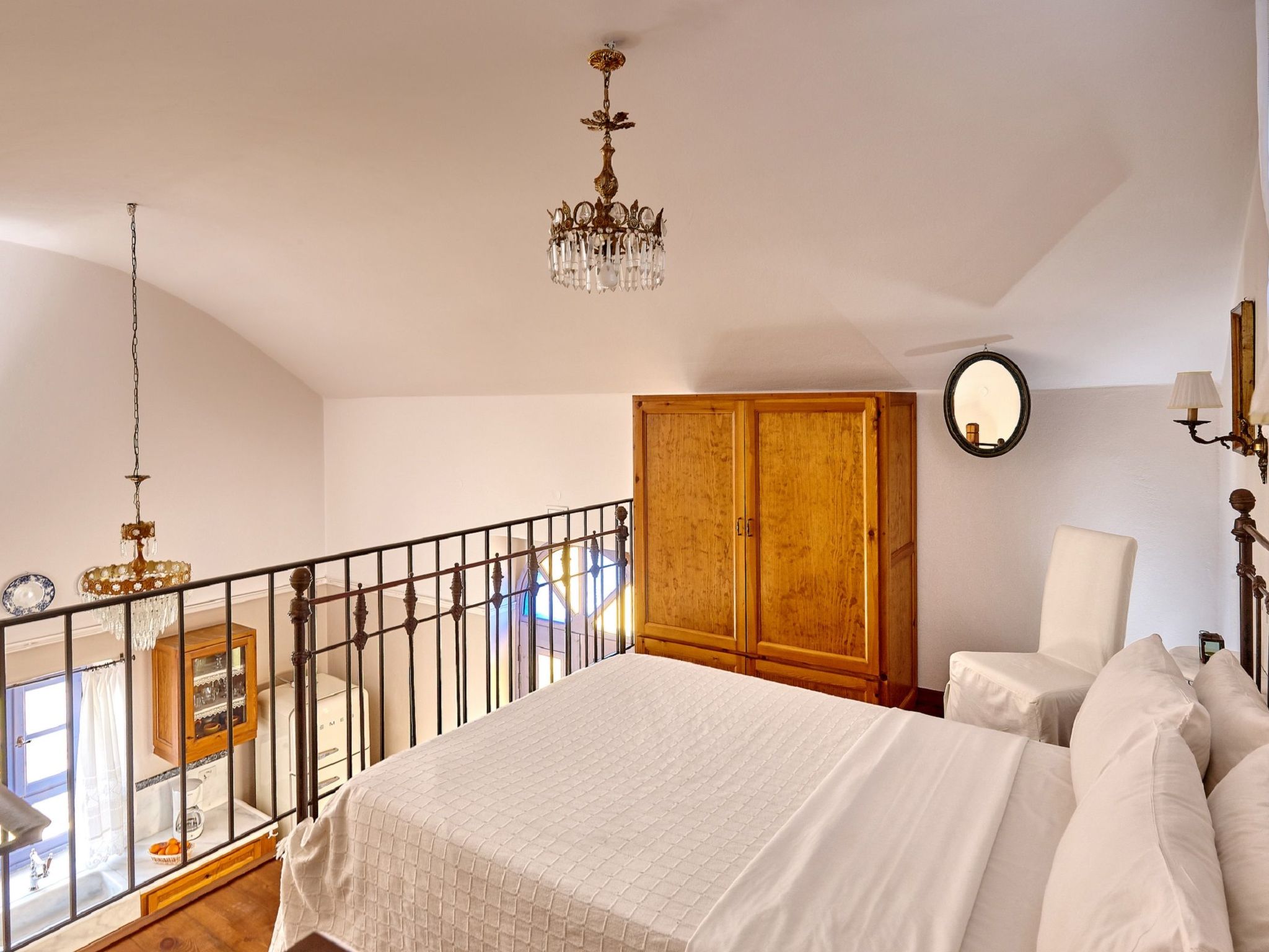 Traditionelle Natursteinvilla mit tollem Meerblick - Binnen