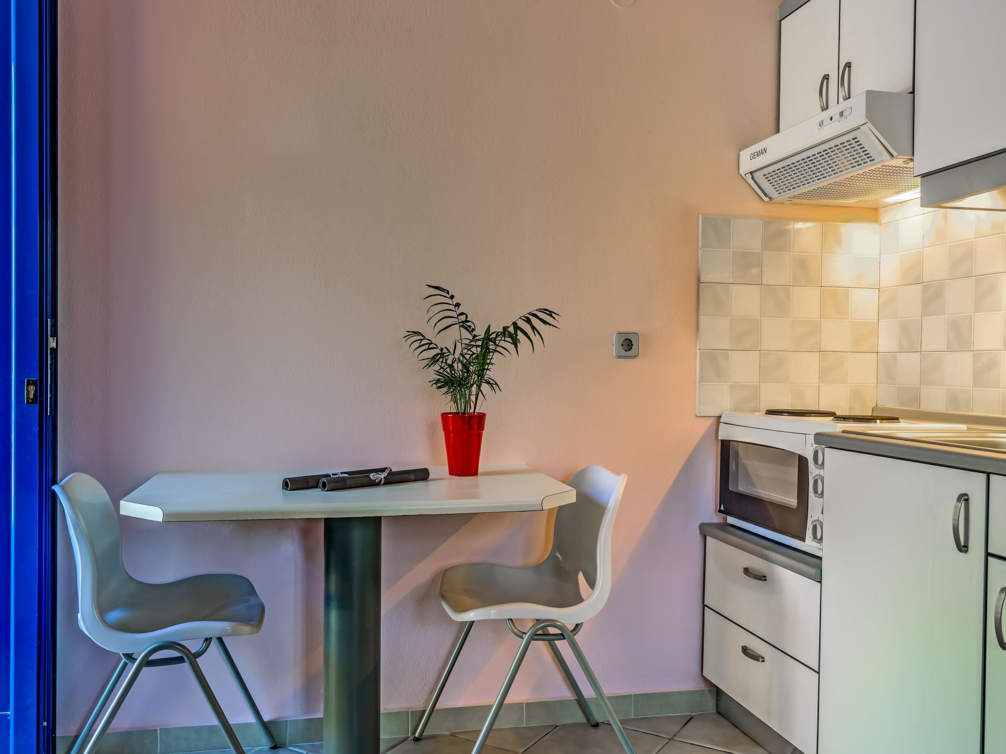 Vitorakis apartments - Image-tags.info