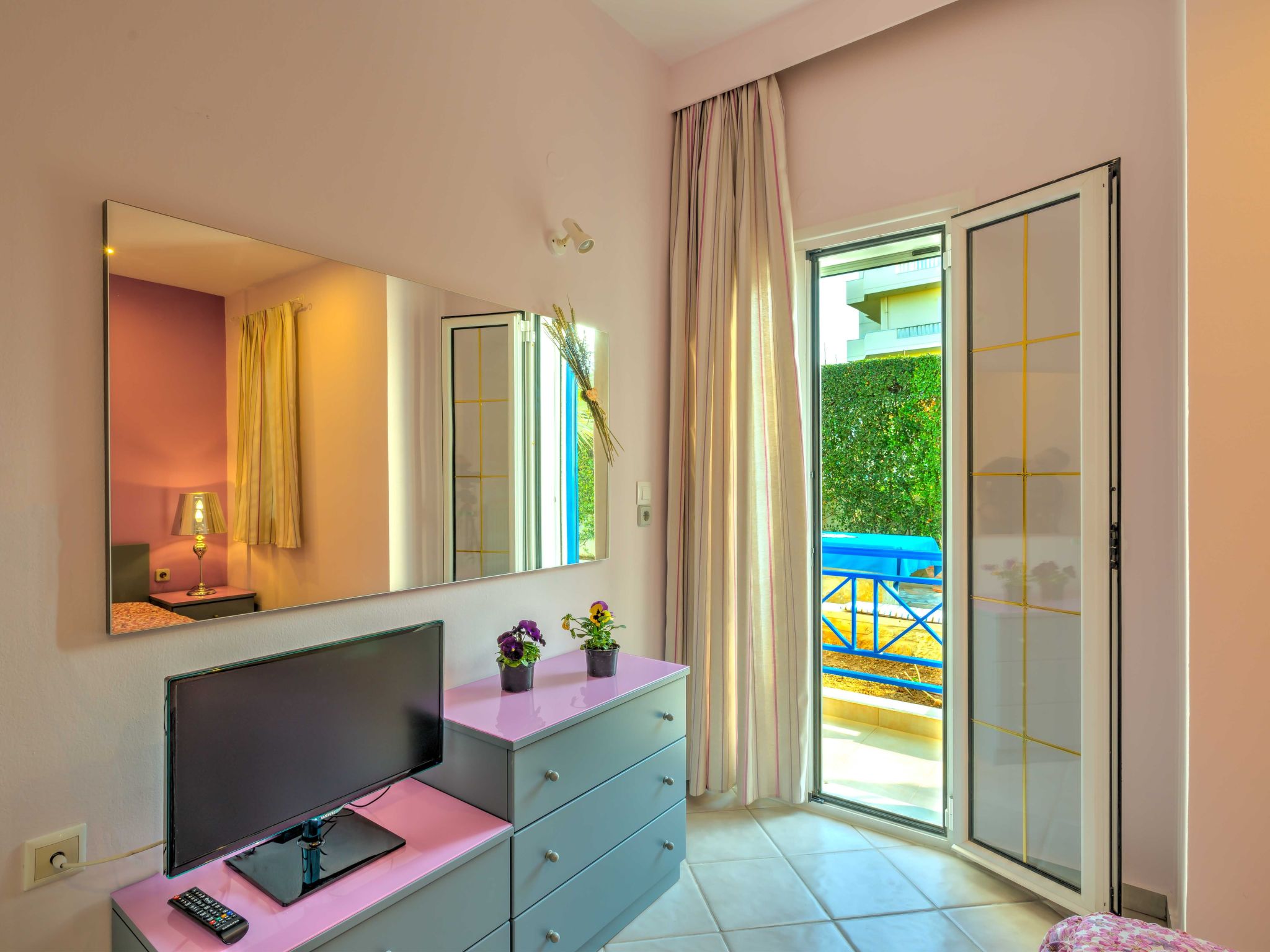 Vitorakis apartments - Image-tags.info