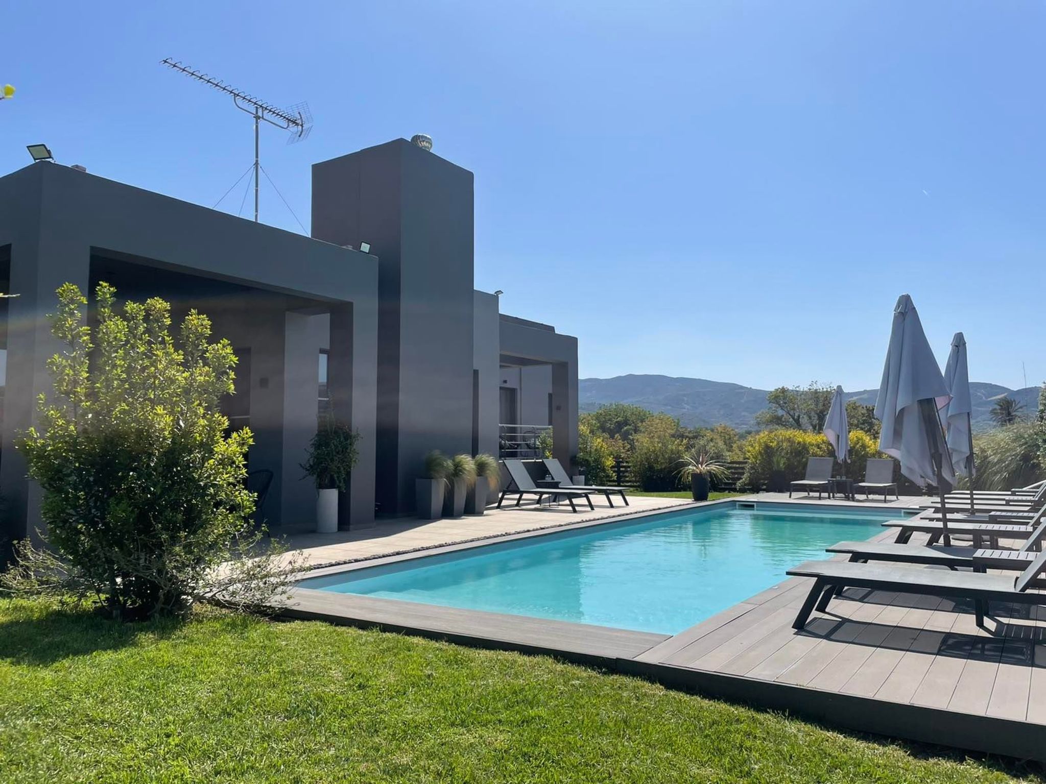 Villa Vega I ''Beheizter'' Pool, mitten in der Natur-Inside