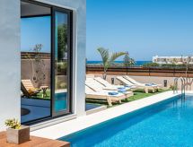 Vrijstaande villa Fos met privézwembad en uitzicht op zee in Agia Marina - thumbnail 4