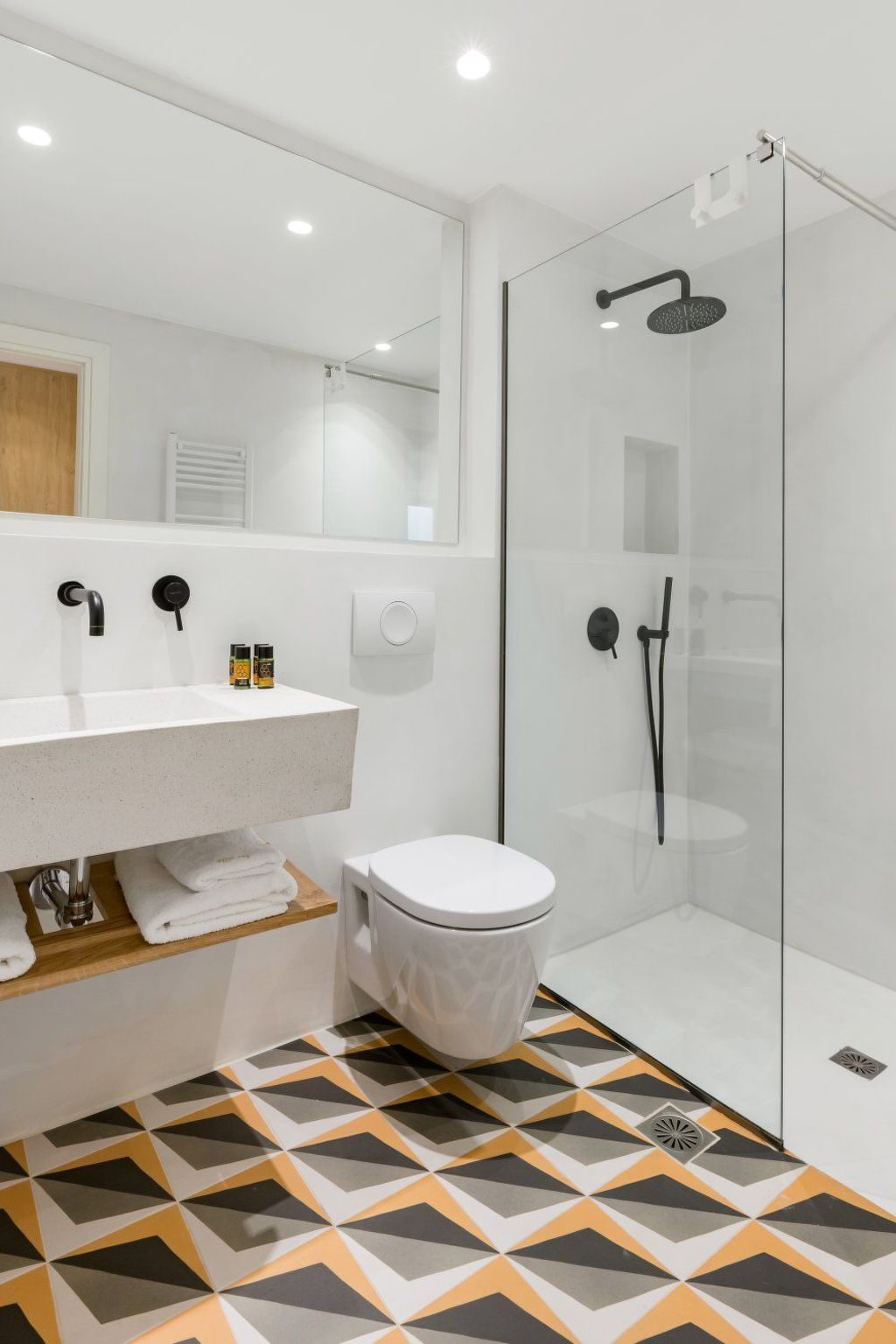 Ferienvilla "Fos" mit Blick auf das Wasser-Binnen