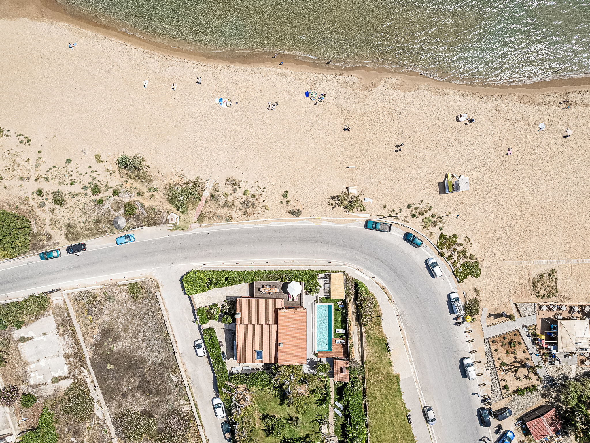 Am Strand mit Pool für eine oder zwei Familien
