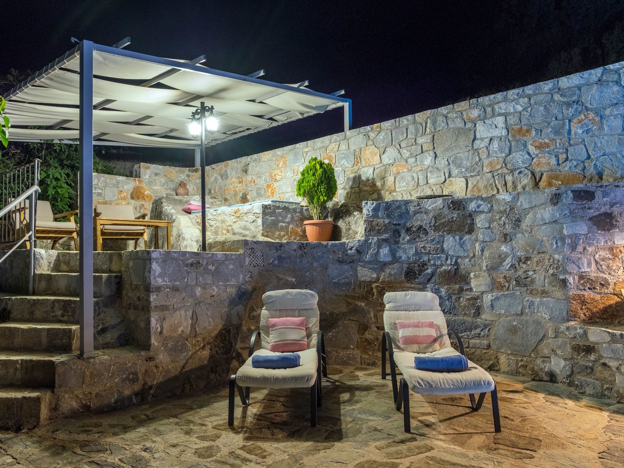 Villa aus Stein "Galatia"-Outside