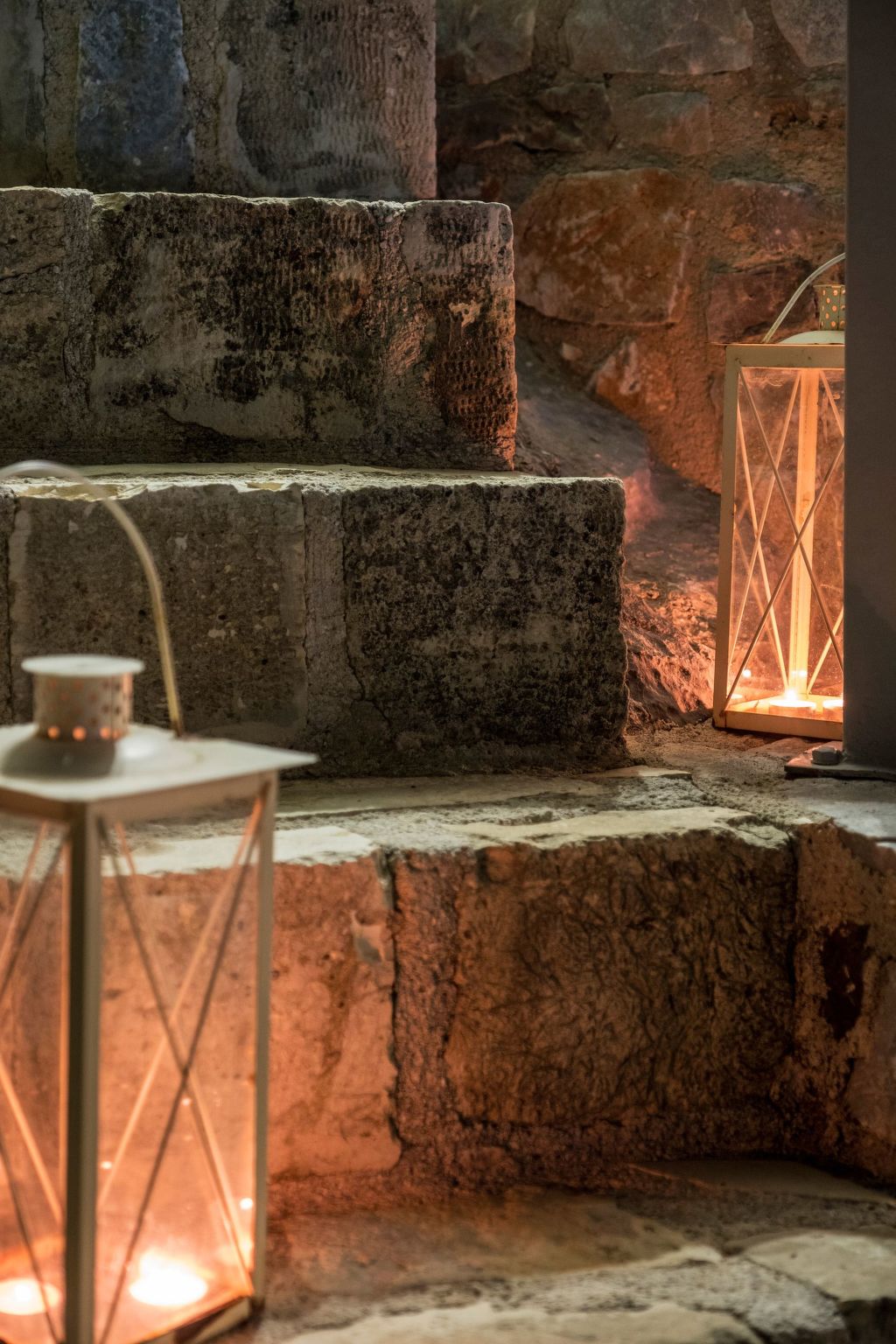 Villa aus Stein "Galatia"-Image-tags.info