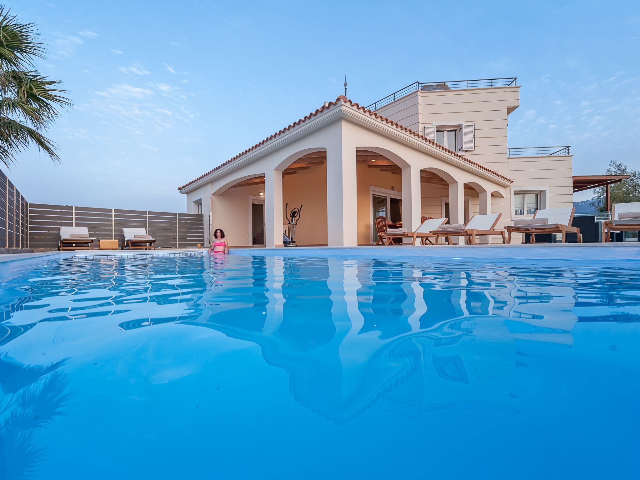 Karmilos Hill Villa - absolute Privatsphäre-Dehors