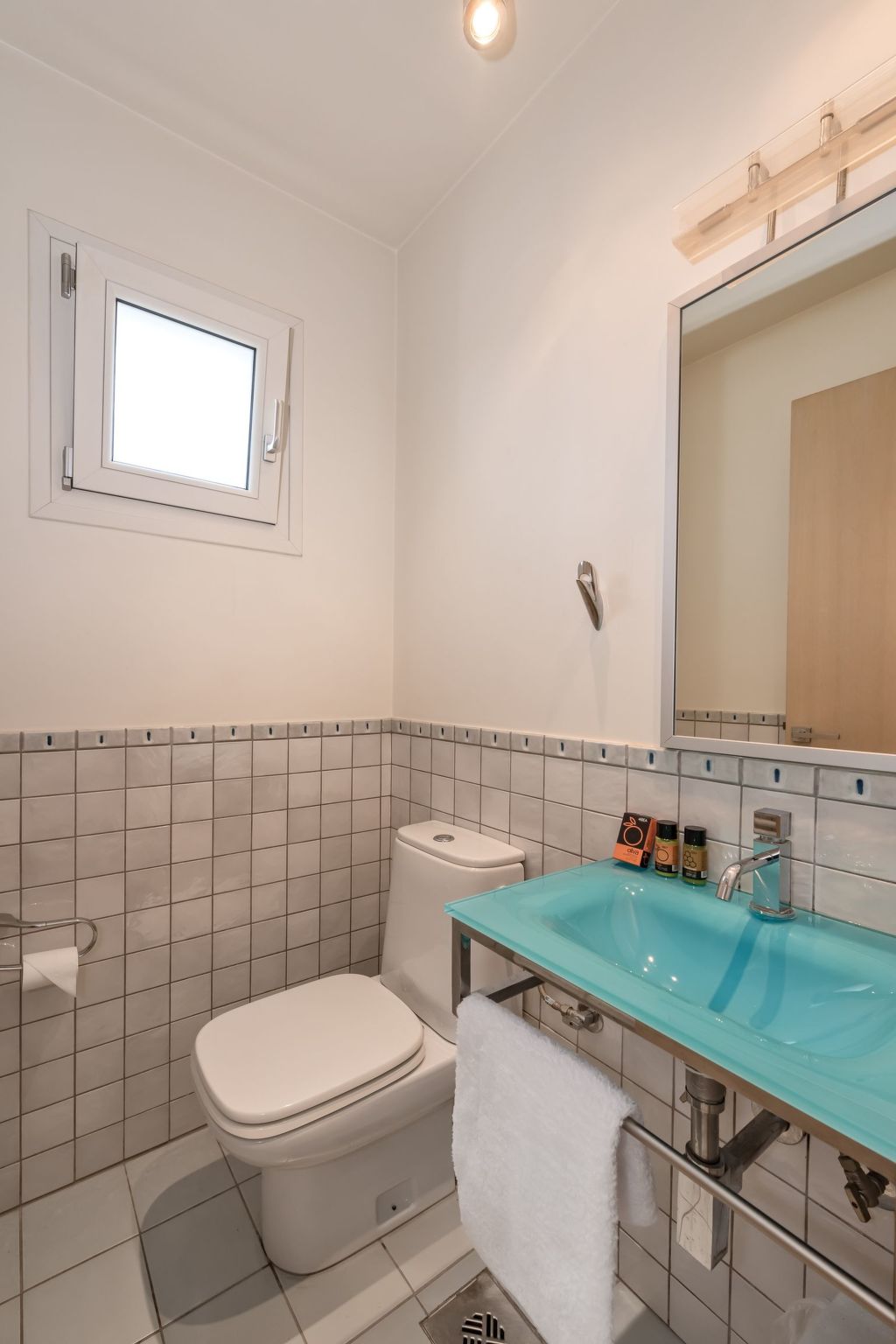 Karmilos Hill Villa - absolute Privatsphäre-Dedans