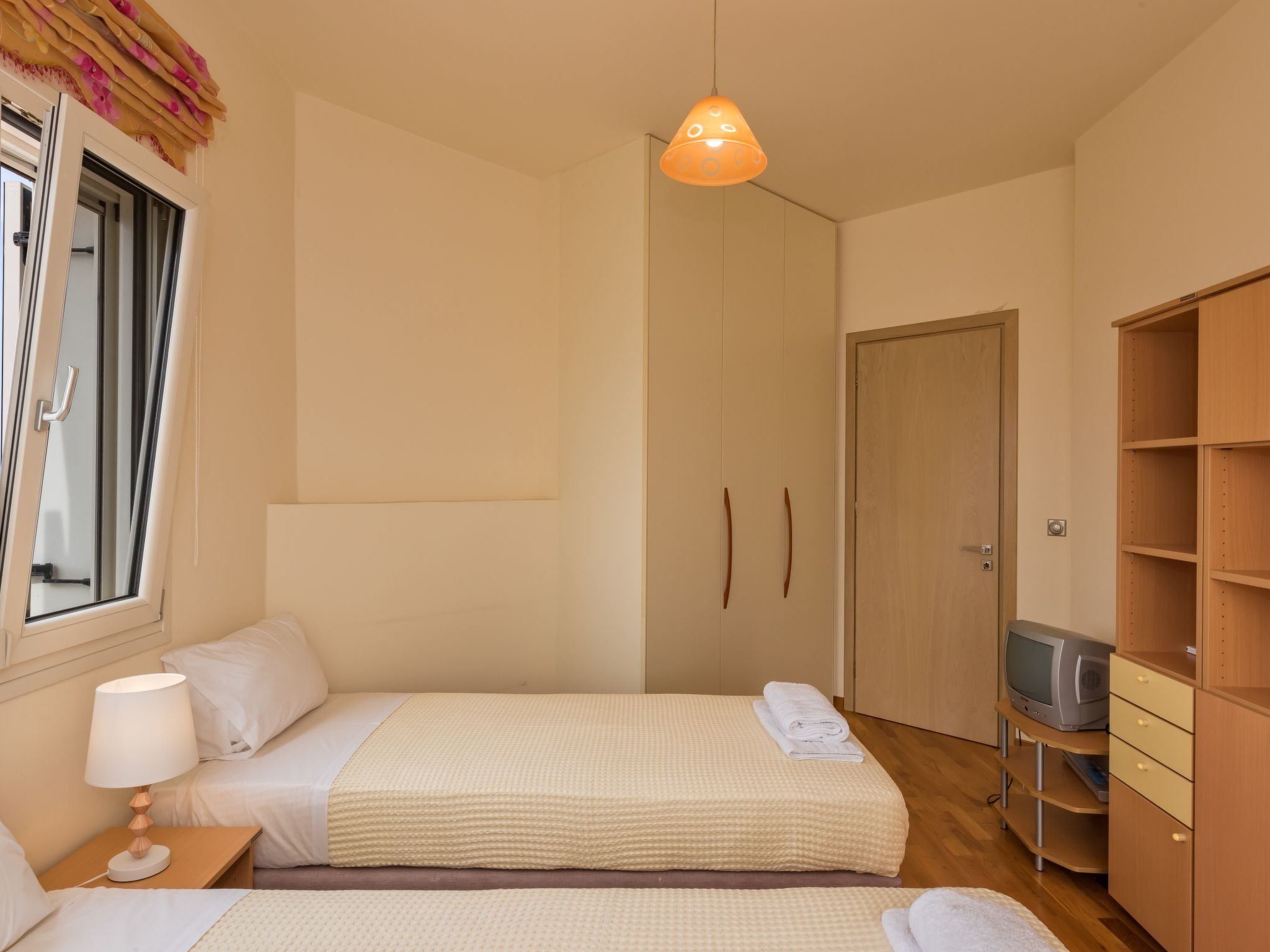 Karmilos Hill Villa - absolute Privatsphäre-Dedans