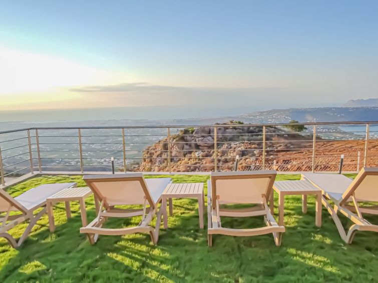 Villa Lia mit ökologischem Privatpool und herrlicher Aussicht. in Agia Marina