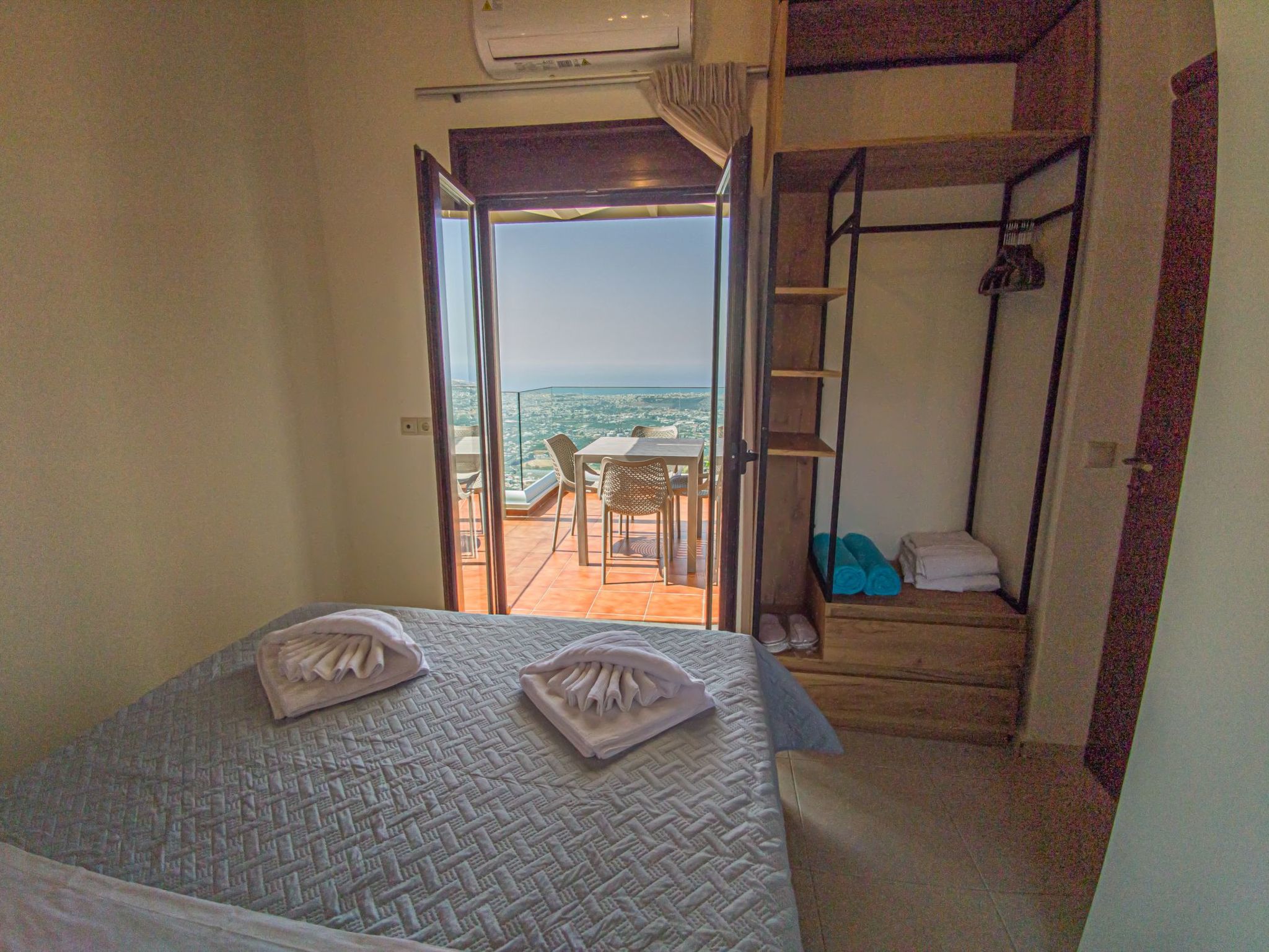 Villa Lia mit ökologischem Privatpool und herrlicher Aussicht.-Drinnen