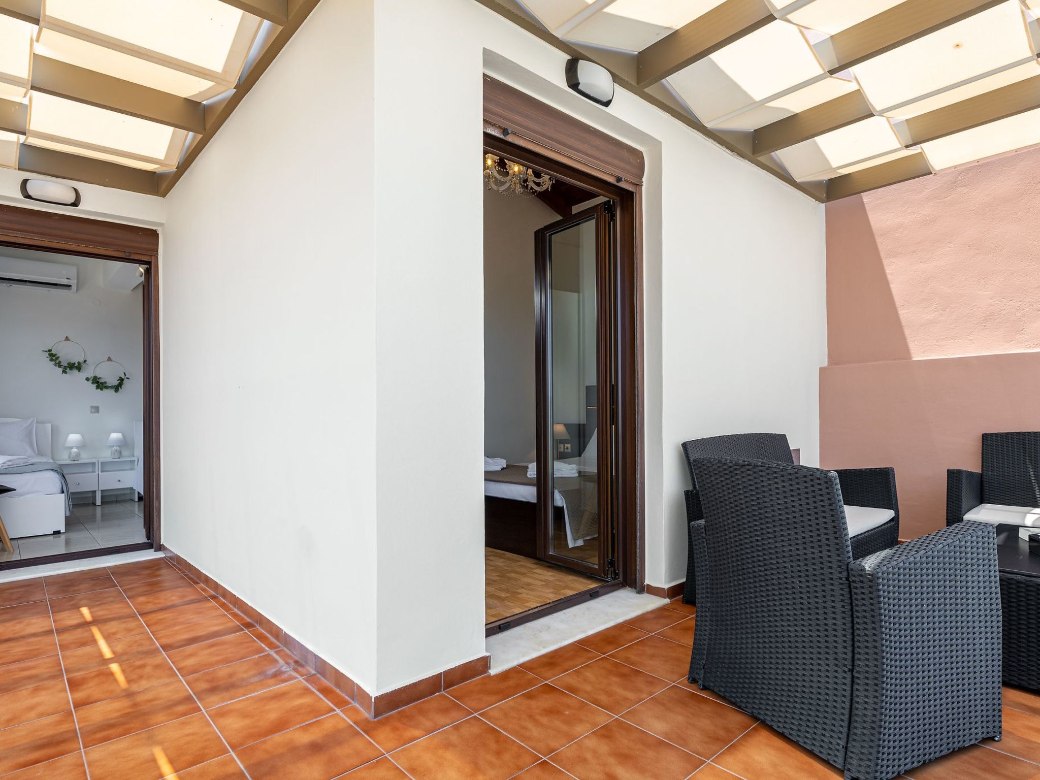 "Villa Nektar" mit privatem Pool-Dehors