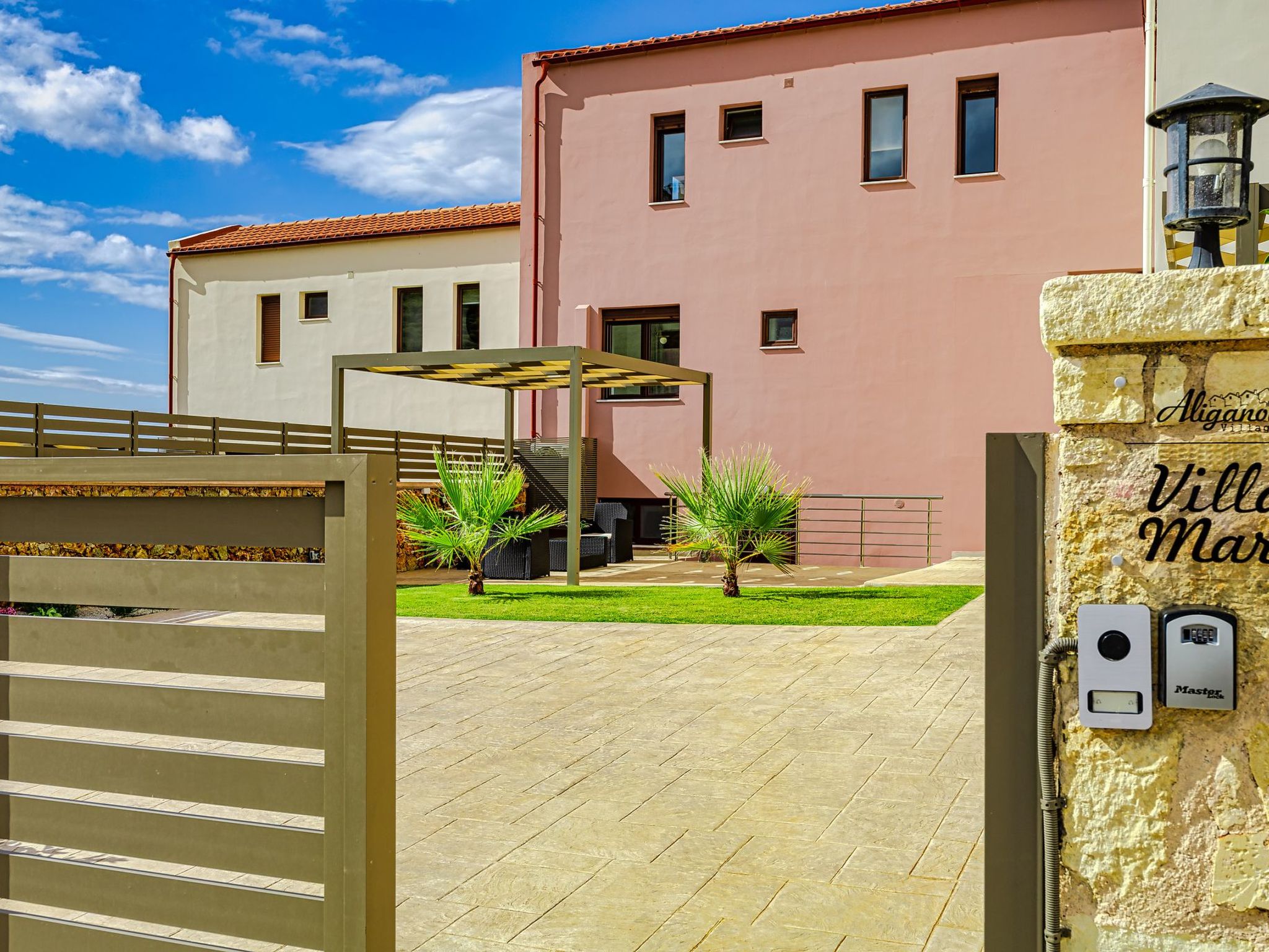 "Villa Mari" mit privatem Pool-Image-tags.info