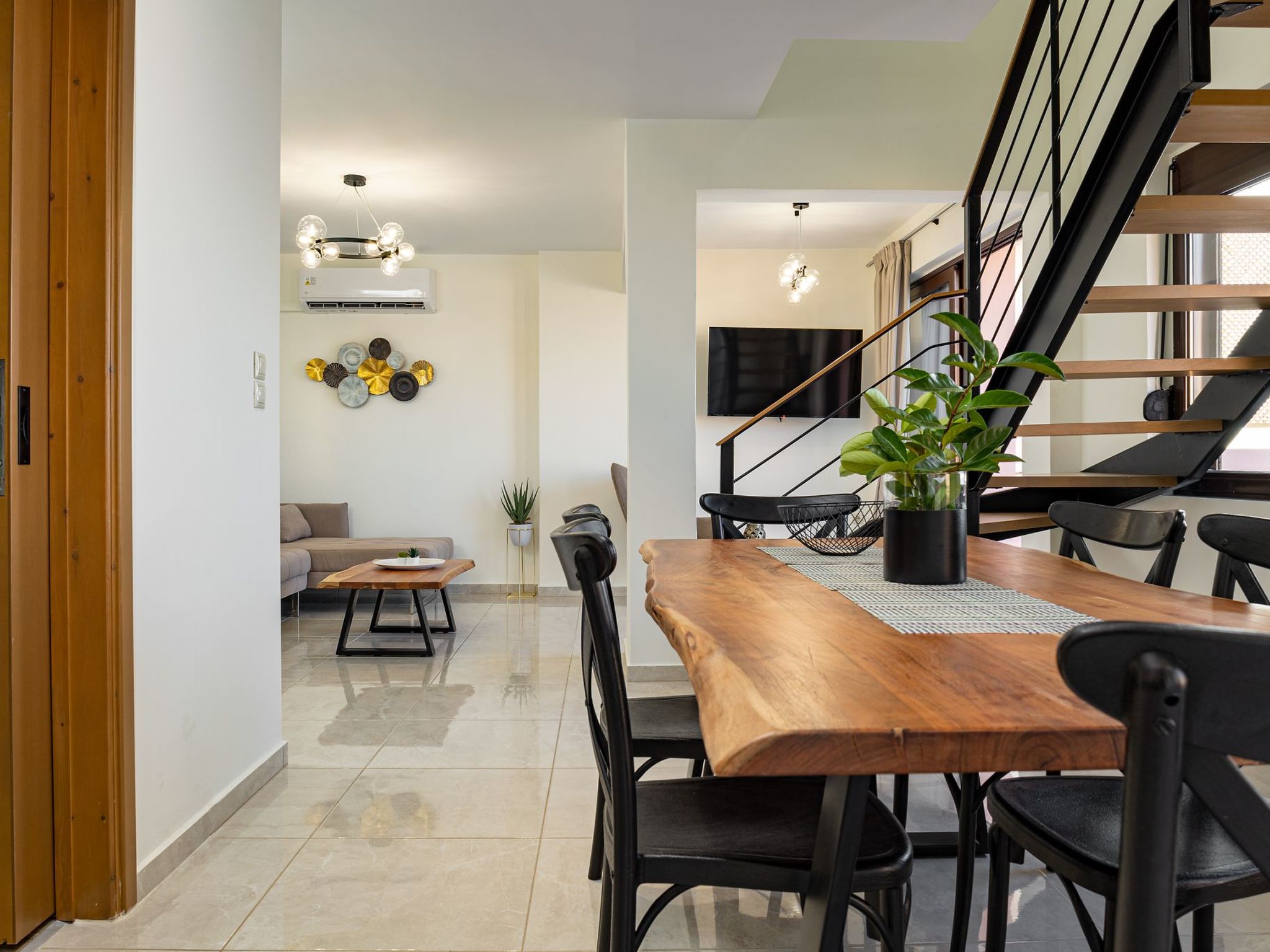 "Villa Mari" mit privatem Pool-Image-tags.info