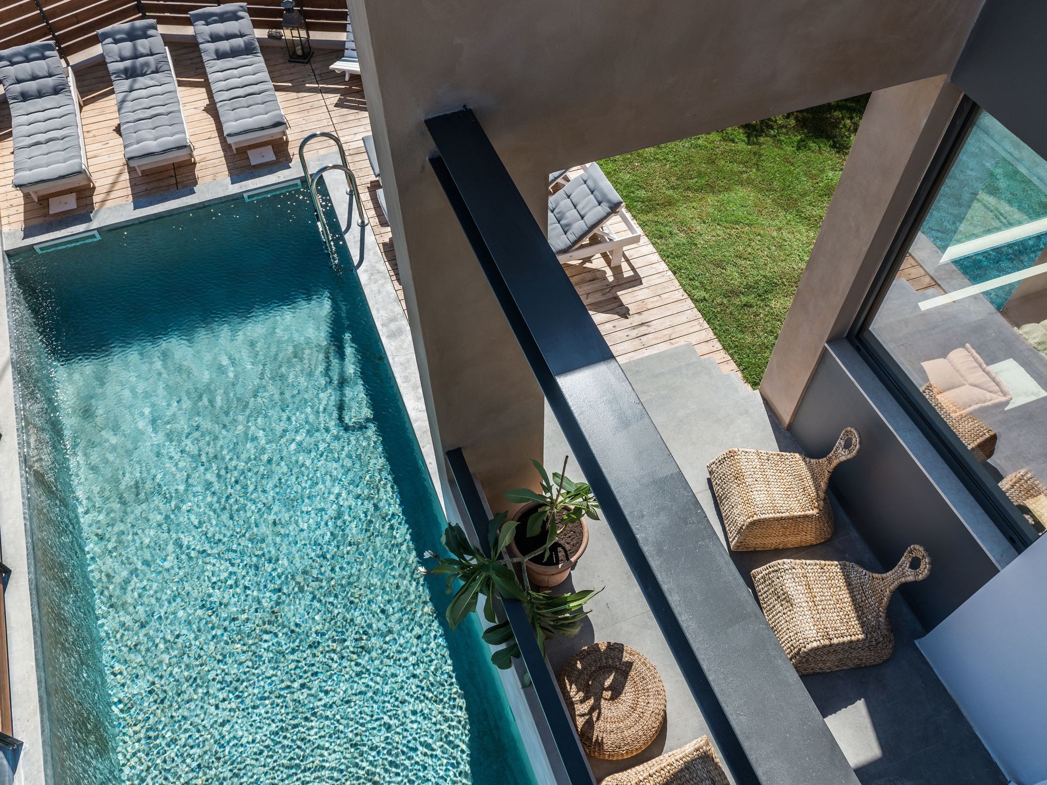 Ferienvilla mit beheiztem Pool und schöner Aussicht-Binnen