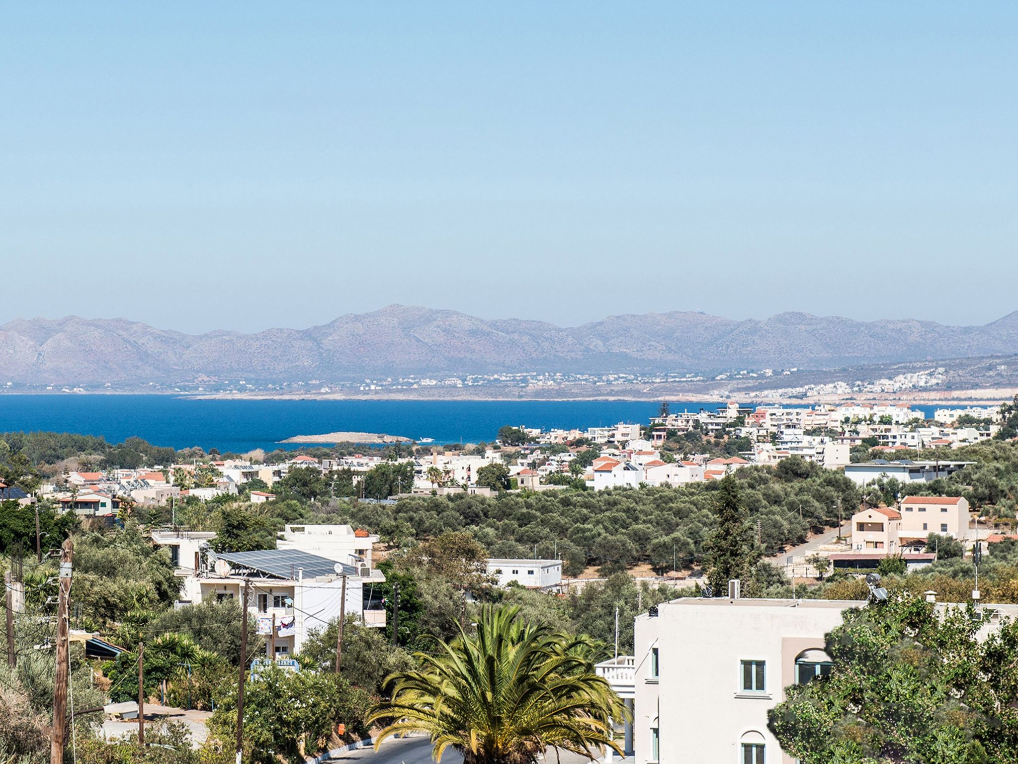 Ferienvilla mit beheiztem Pool und schöner Aussicht-Binnen