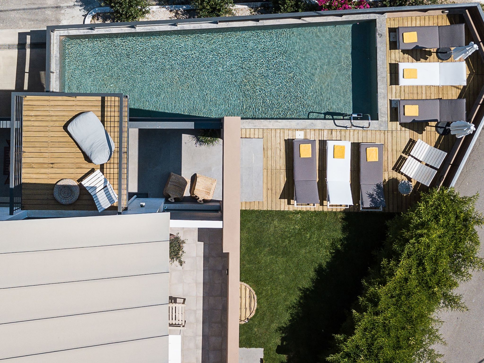 Ferienvilla mit beheiztem Pool und schöner Aussicht-Binnen