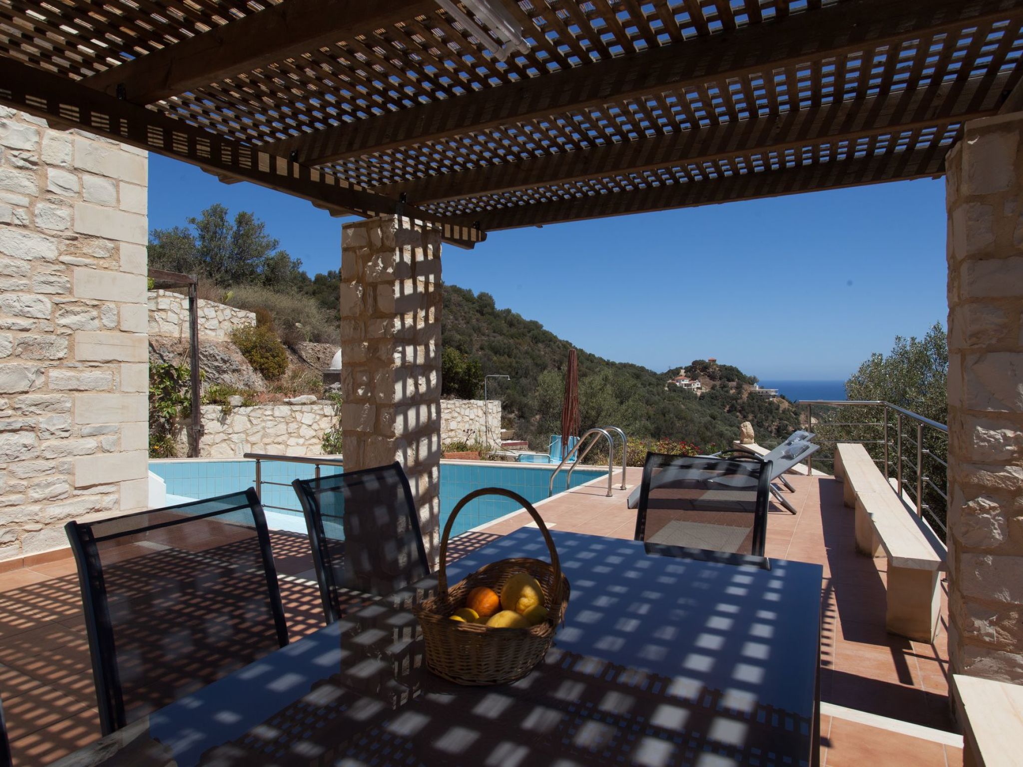 BIO-Energie-Villa Antonis-Drinnen