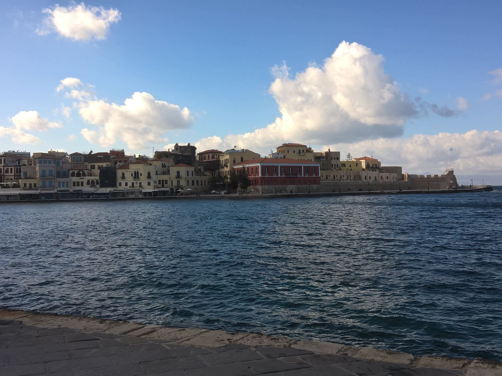 Zinovia Studio mit Balkon-Draußen