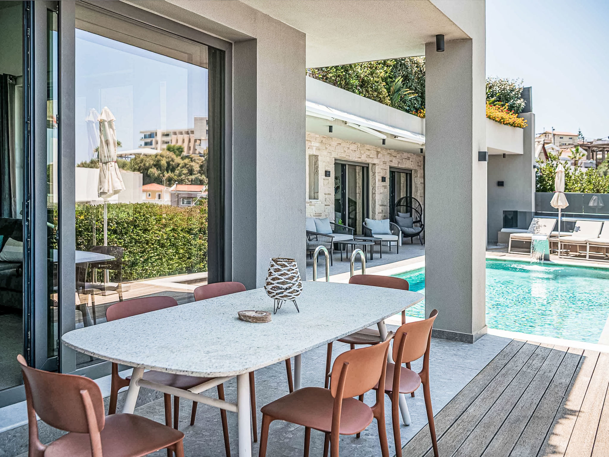 Lusol Seafront Villa I - Buiten