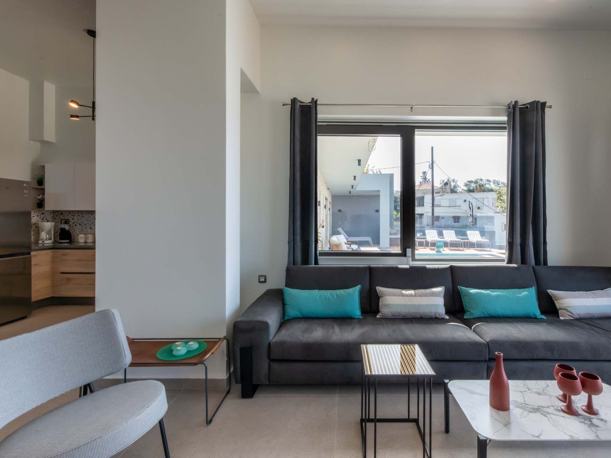 Villa Luna - 100m zum Meer und ''Free'' Beheizter Pool-Binnen