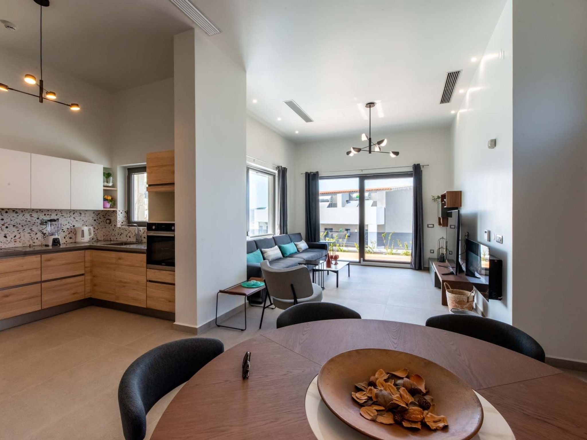 Villa Luna - 100m zum Meer und ''Free'' Beheizter Pool-Binnen