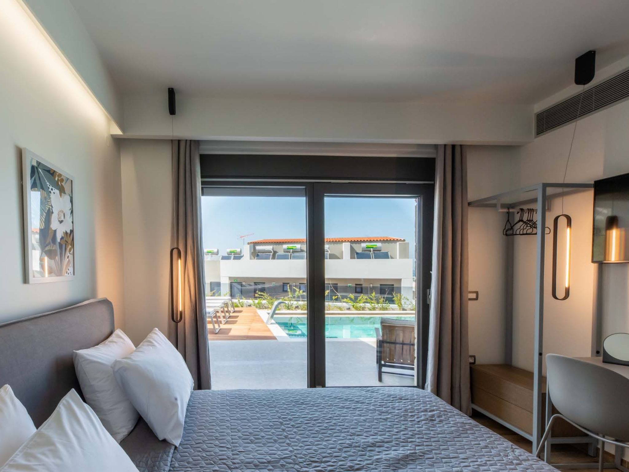 Villa Luna - 100m zum Meer und ''Free'' Beheizter Pool-Binnen