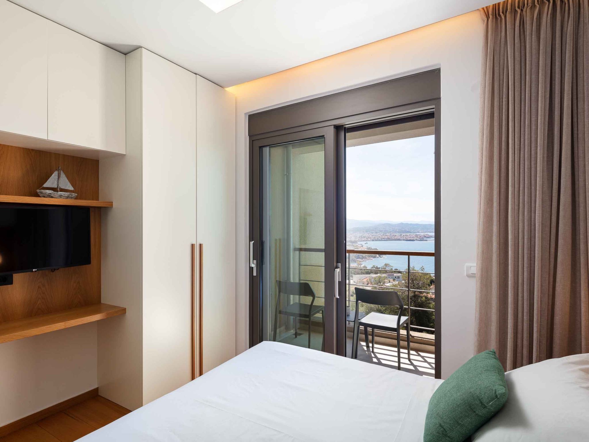 Omnia Villa 2 - ''Beheizter'' Pool, herrlicher Meerblick-Drinnen